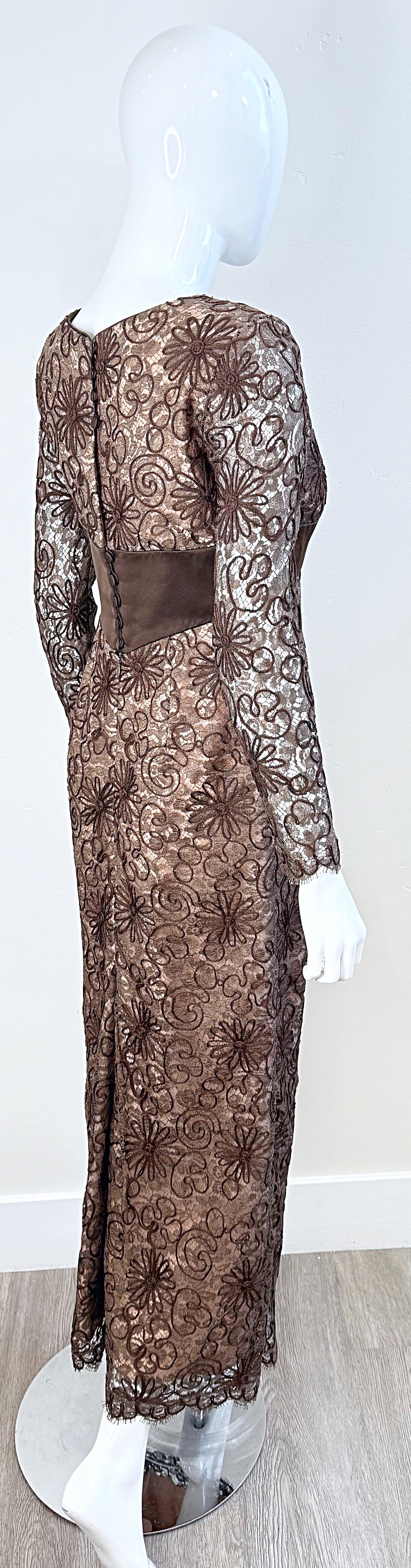 1990s Raoul Arango for Bergdorf Goodman Sz 6 Brown Nude Lace Vintage Gown Dress For Sale 4