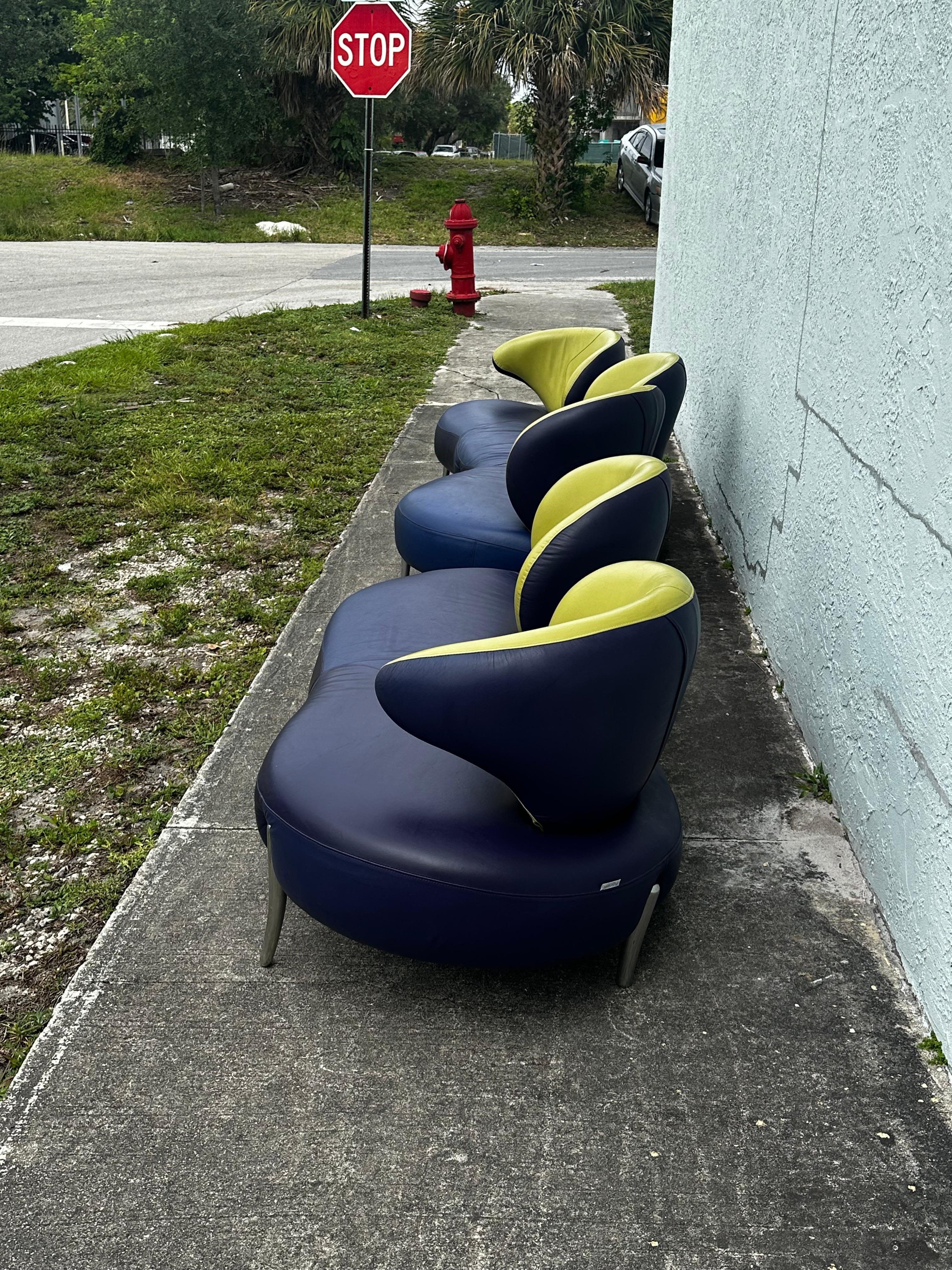 1990s Rare Poltromec Italia Leder Sculptural Space Age Sofa Loveseat, Set von 2 (Italienisch) im Angebot