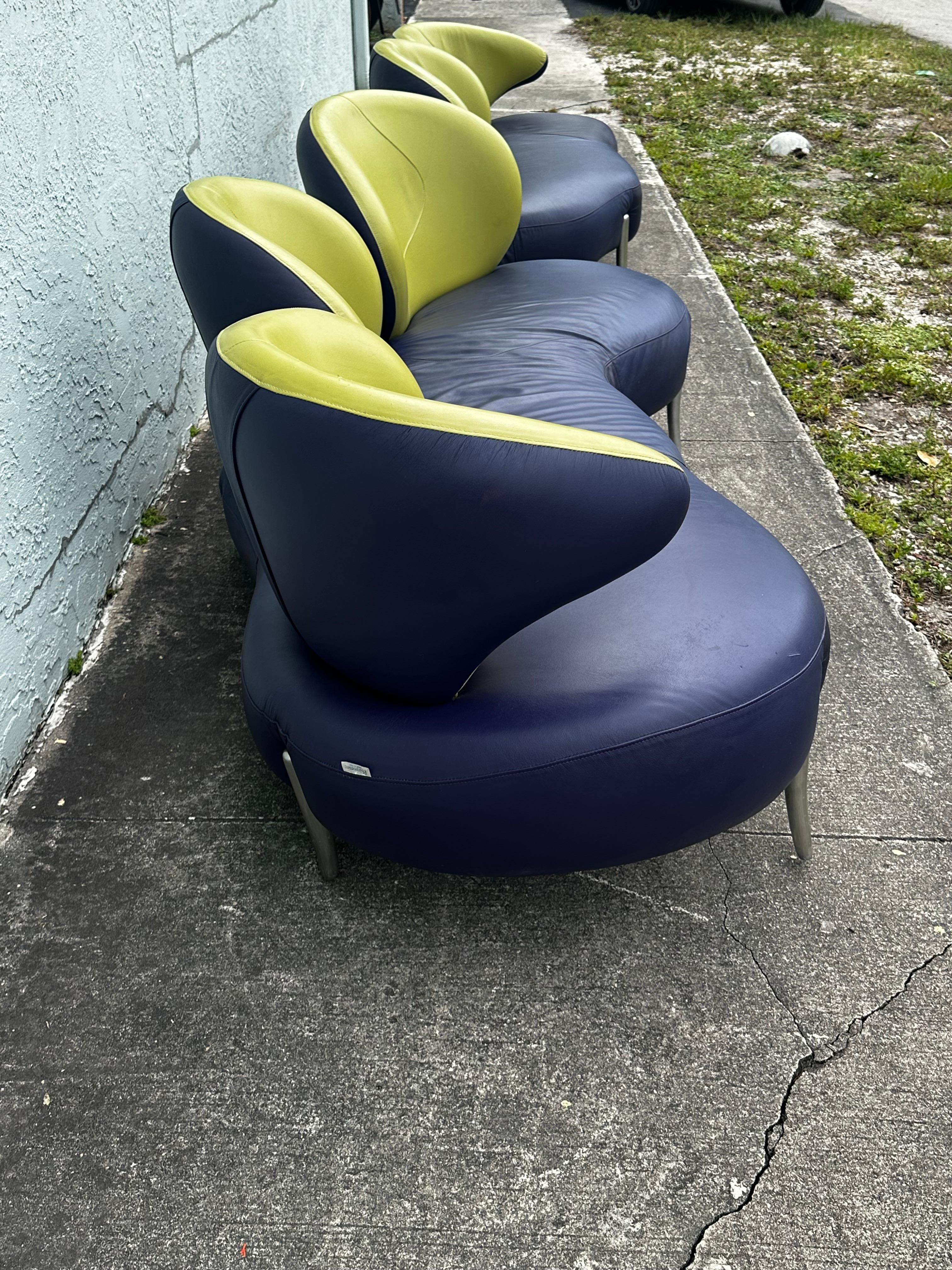 1990s Rare Poltromec Italia Leather Sculptural Space Age Sofa Loveseat, Set di 2 In condizioni buone in vendita a Fort Lauderdale, FL