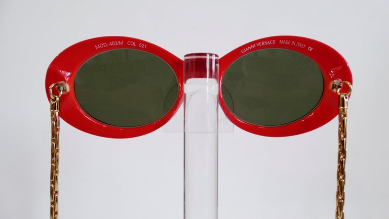 Vintage Gianni Versace MOD 401 COL 415 Red Oval Sunglasses Italy 90s Grunge Versace Oval 1990s Vintage Sunglasses for sale | eBay main image 4