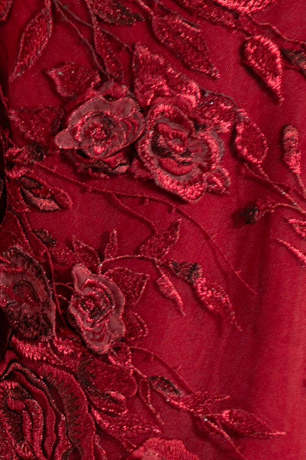 1990S Red Embroidered Silk Lace Rose  Gown For Sale 6