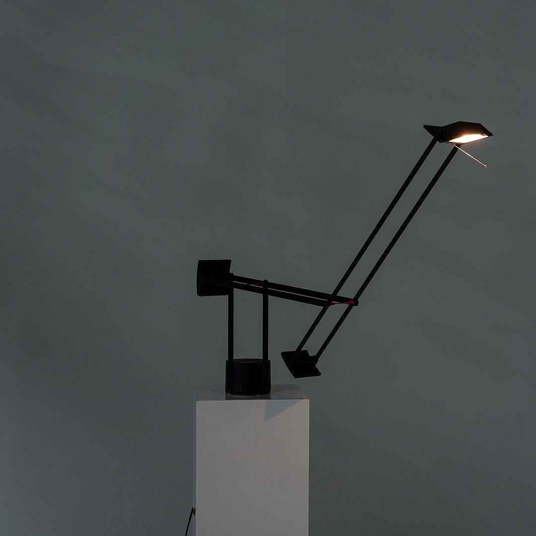 1990er Richard Sapper für Artemide Tizio Schreibtisch-/Tischlampen von Richard Sapper 4
