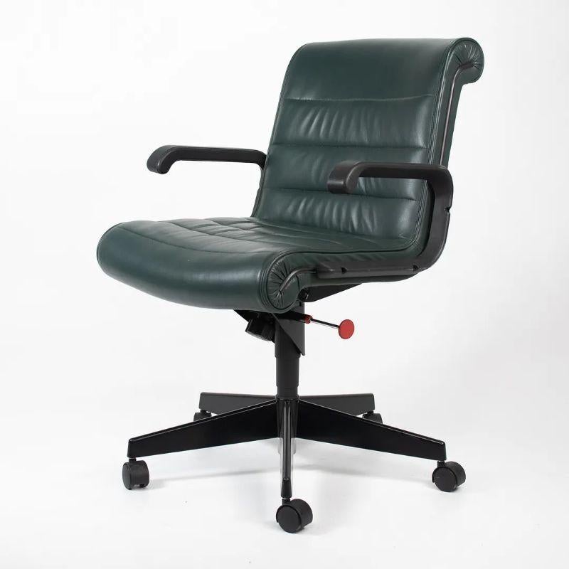 1990s Richard Sapper for Knoll Management Desk Chair in Dark Green Leather For Sale 1