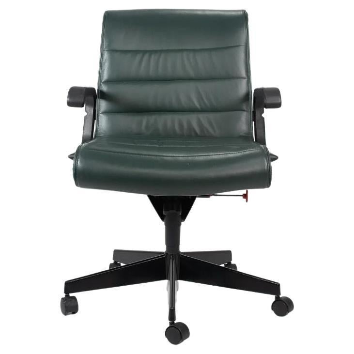 1990s Richard Sapper for Knoll Management Desk Chair in Dark Green Leather For Sale