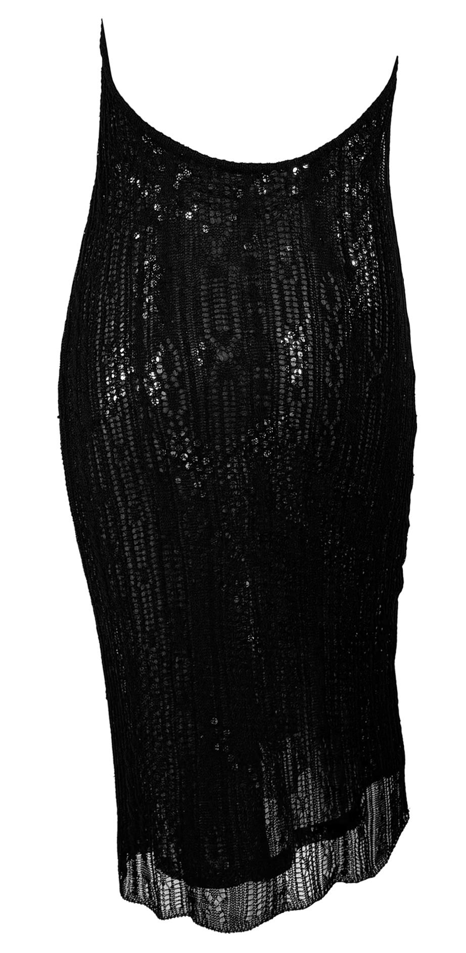 1990er Rifat Ozbek Schwarzes rückenfreies Neckholder-Bodycon-Kleid aus durchsichtigem Mesh-Overlay mit Pailletten im Angebot 2