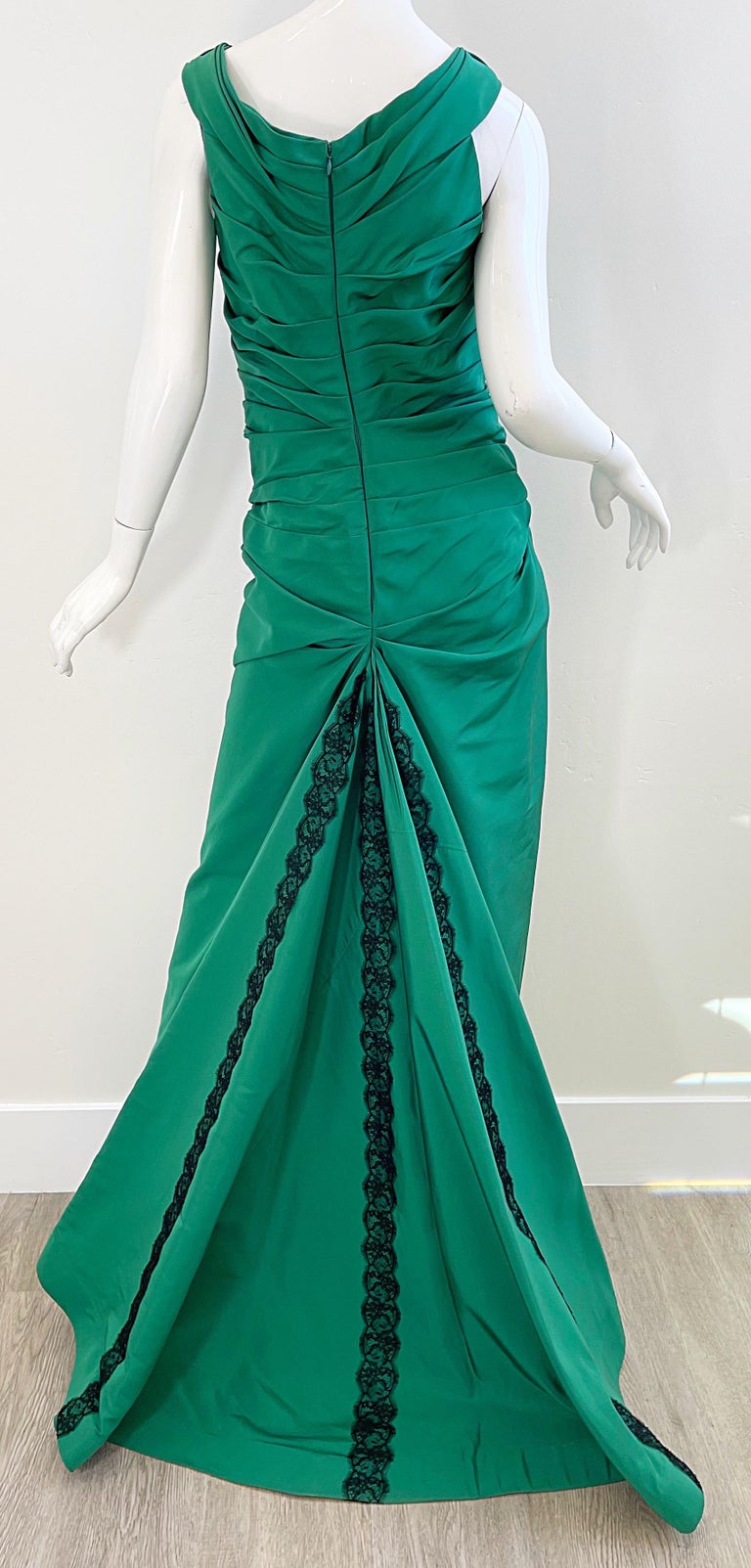 1990s Roland Nivelais Size 10 Kelly Green + Black Silk Taffeta Vintage 90s Gown