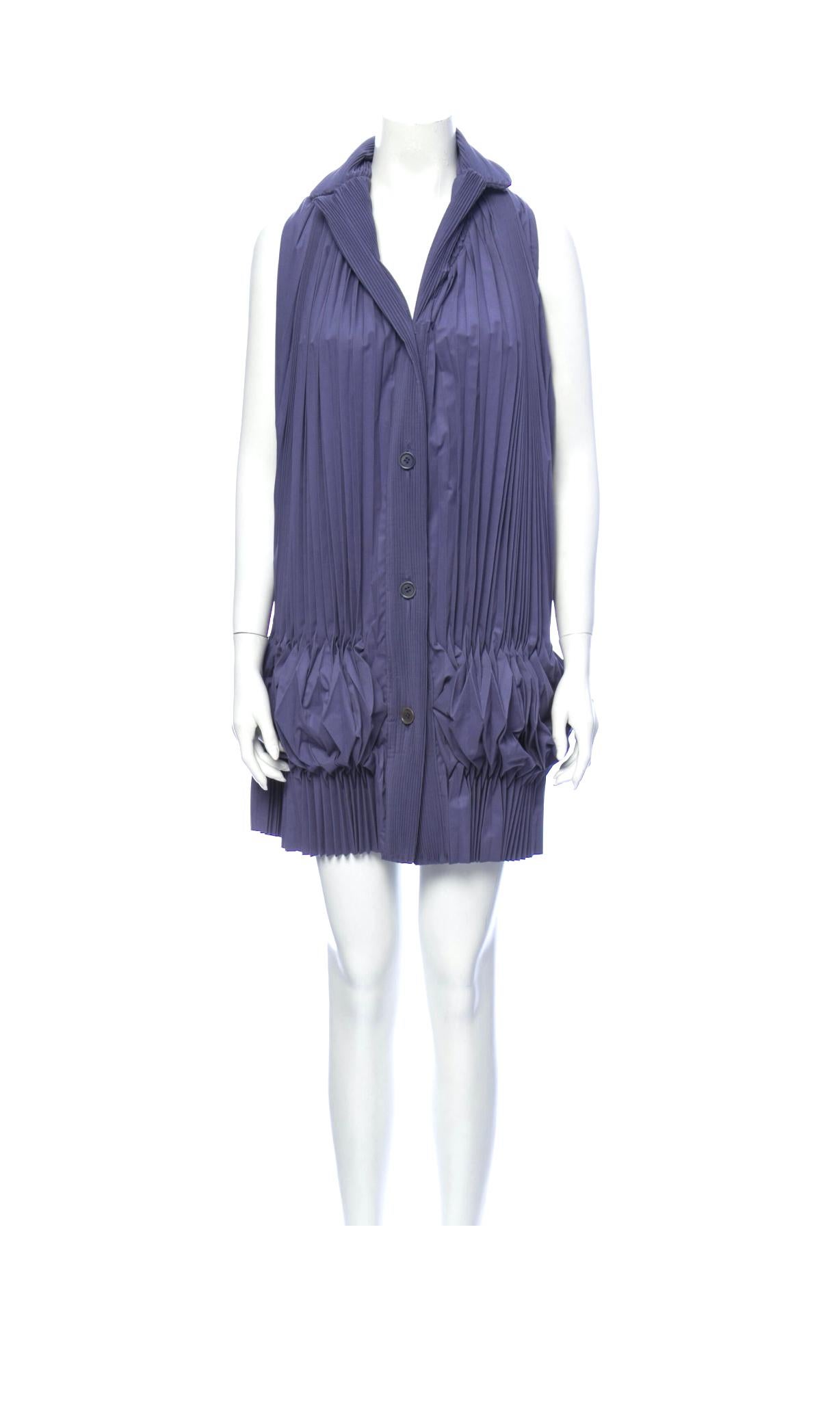 1990s Romeo Gigli Pleated Dress Pockets Square Back 3D
condition: Excellent

Size Medium