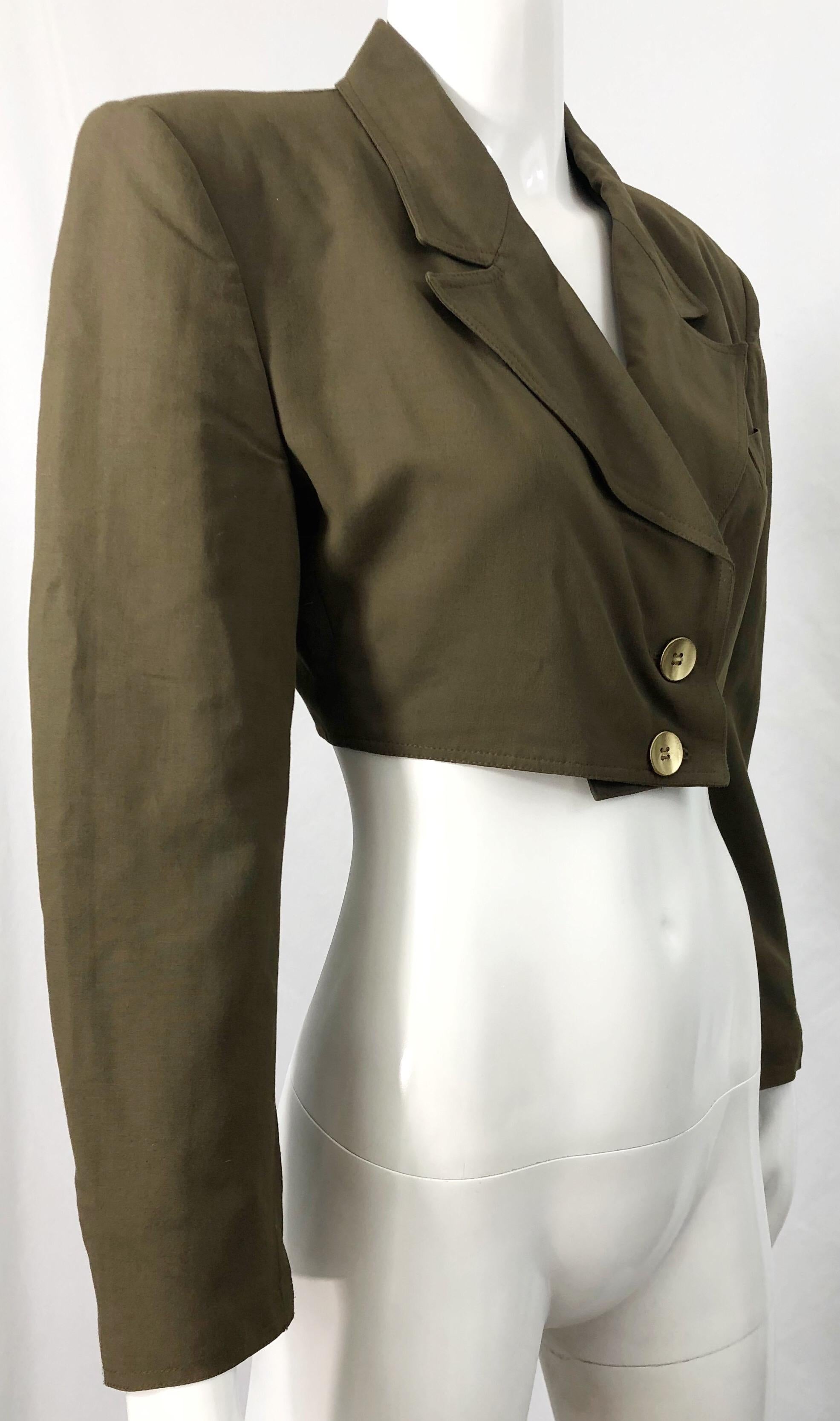 1990s Romeo Gigli Size 6 Army Green Rayon / Wool Vintage 90s Cropped Jacket For Sale 5