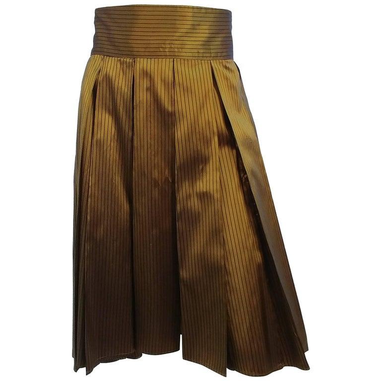 1990s Romeo Giglo Olive Striped High Low Pleated Skirt In Good Condition For Sale In San Francisco, CA