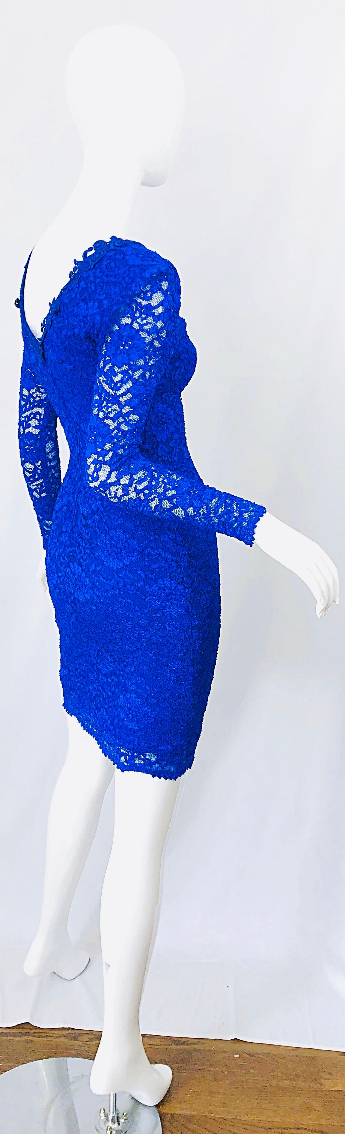 1990s Royal Cobalt Blue Lace Long Sleeve Floral Bodycon Vintage 90s Dress For Sale 4