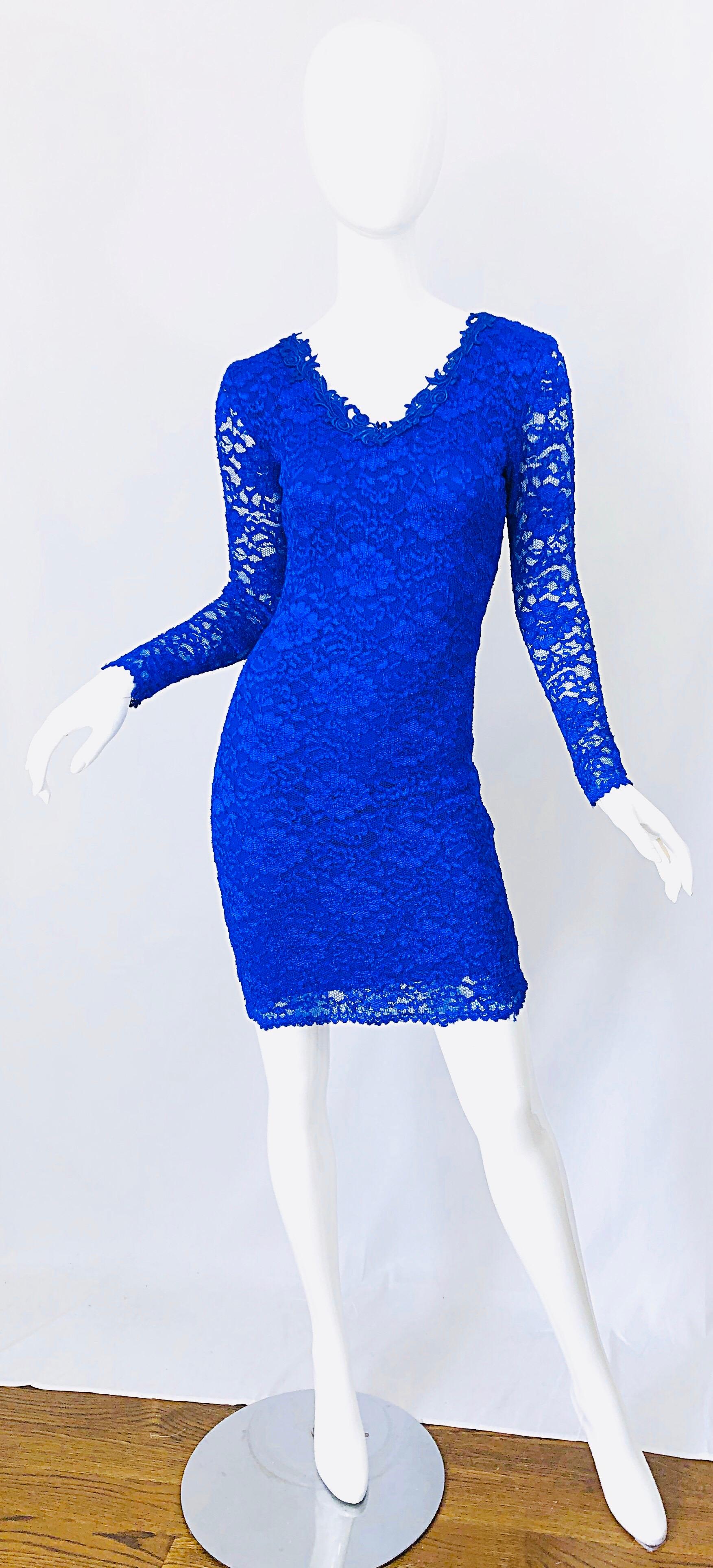 1990s Royal Cobalt Blue Lace Long Sleeve Floral Bodycon Vintage 90s Dress For Sale 5
