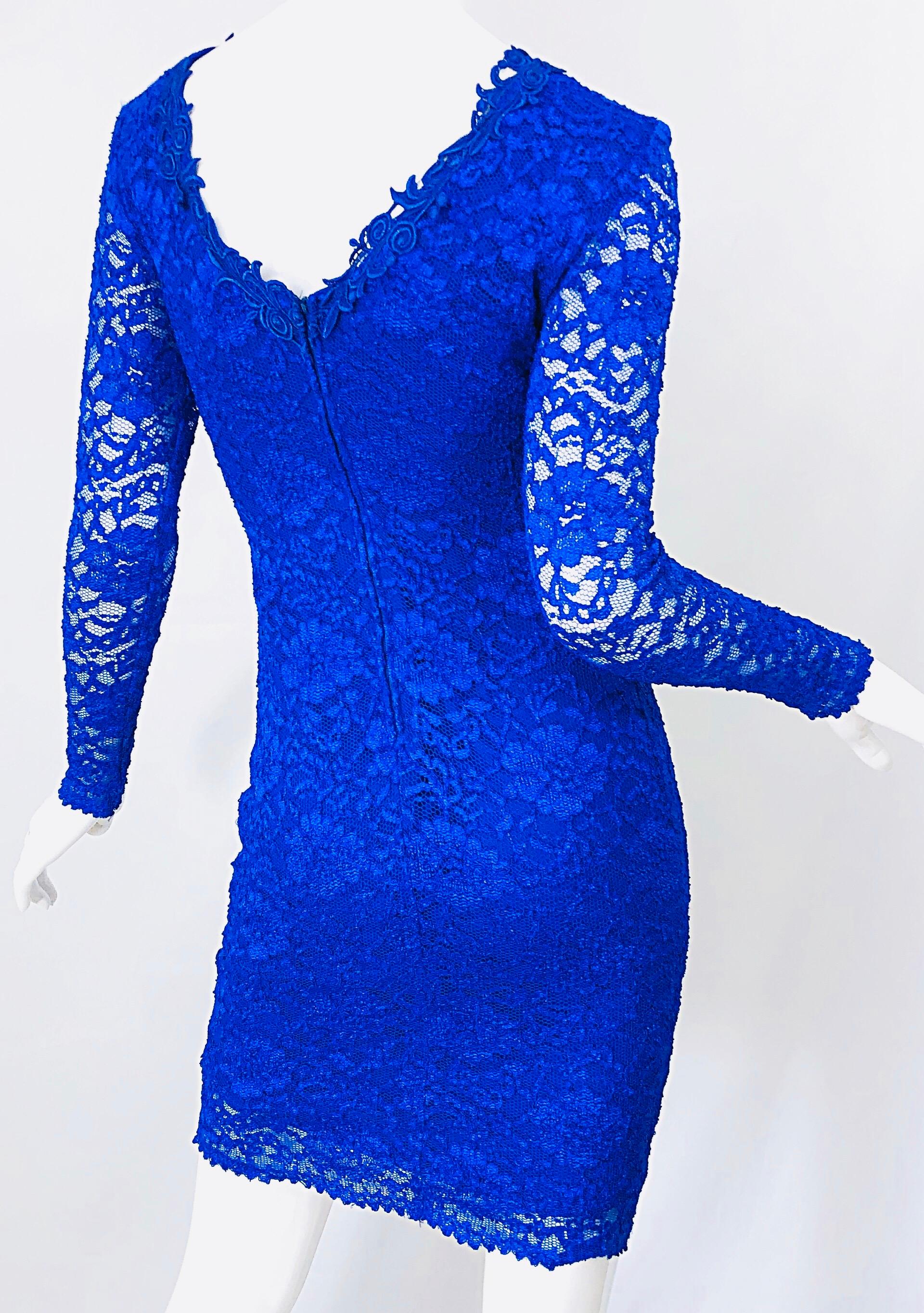 1990s Royal Cobalt Blue Lace Long Sleeve Floral Bodycon Vintage 90s Dress For Sale 2