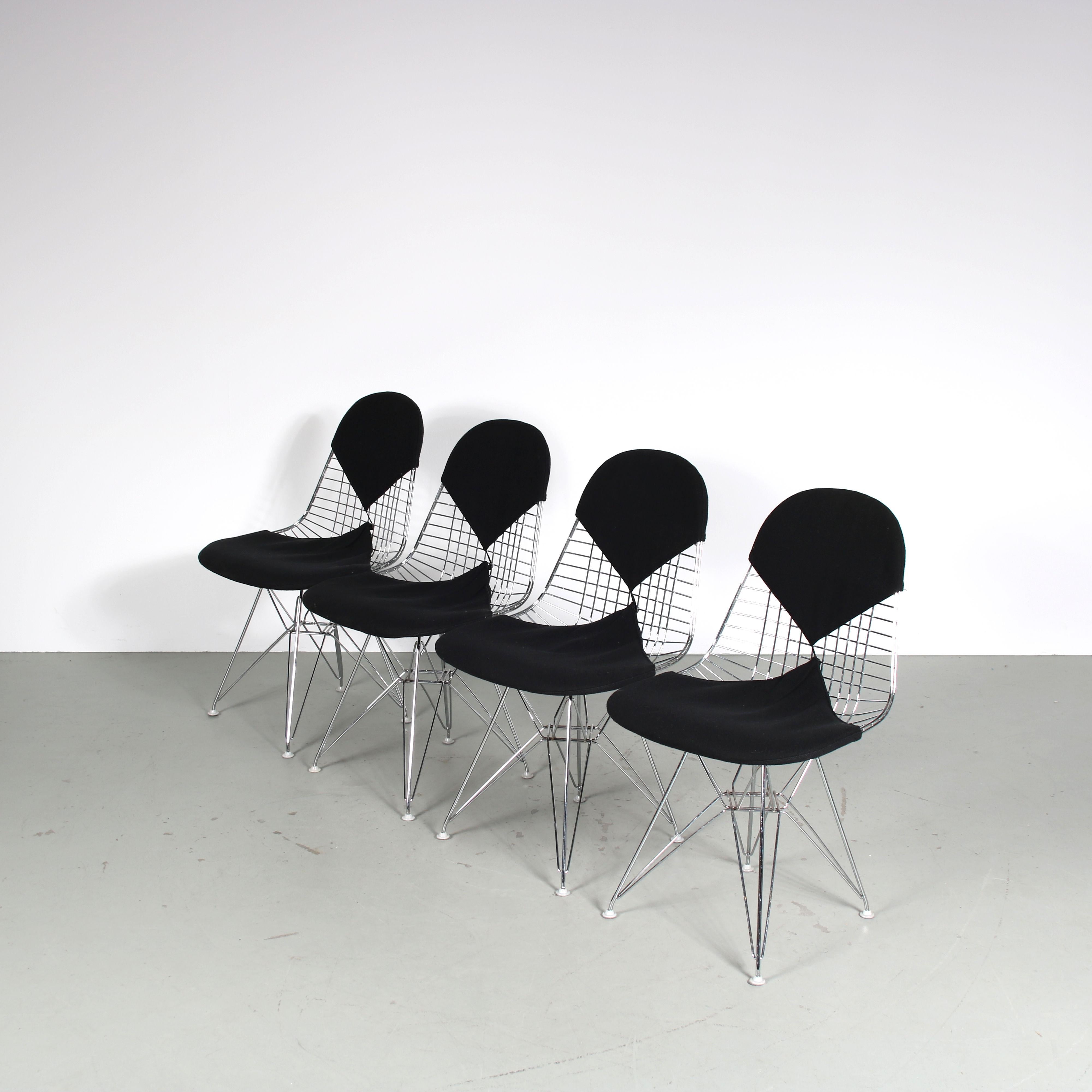 1990s Set of 4 “Bikini” Chairs by Charles & Ray Eames for Vitra, Germany In Good Condition In Amsterdam, NL
