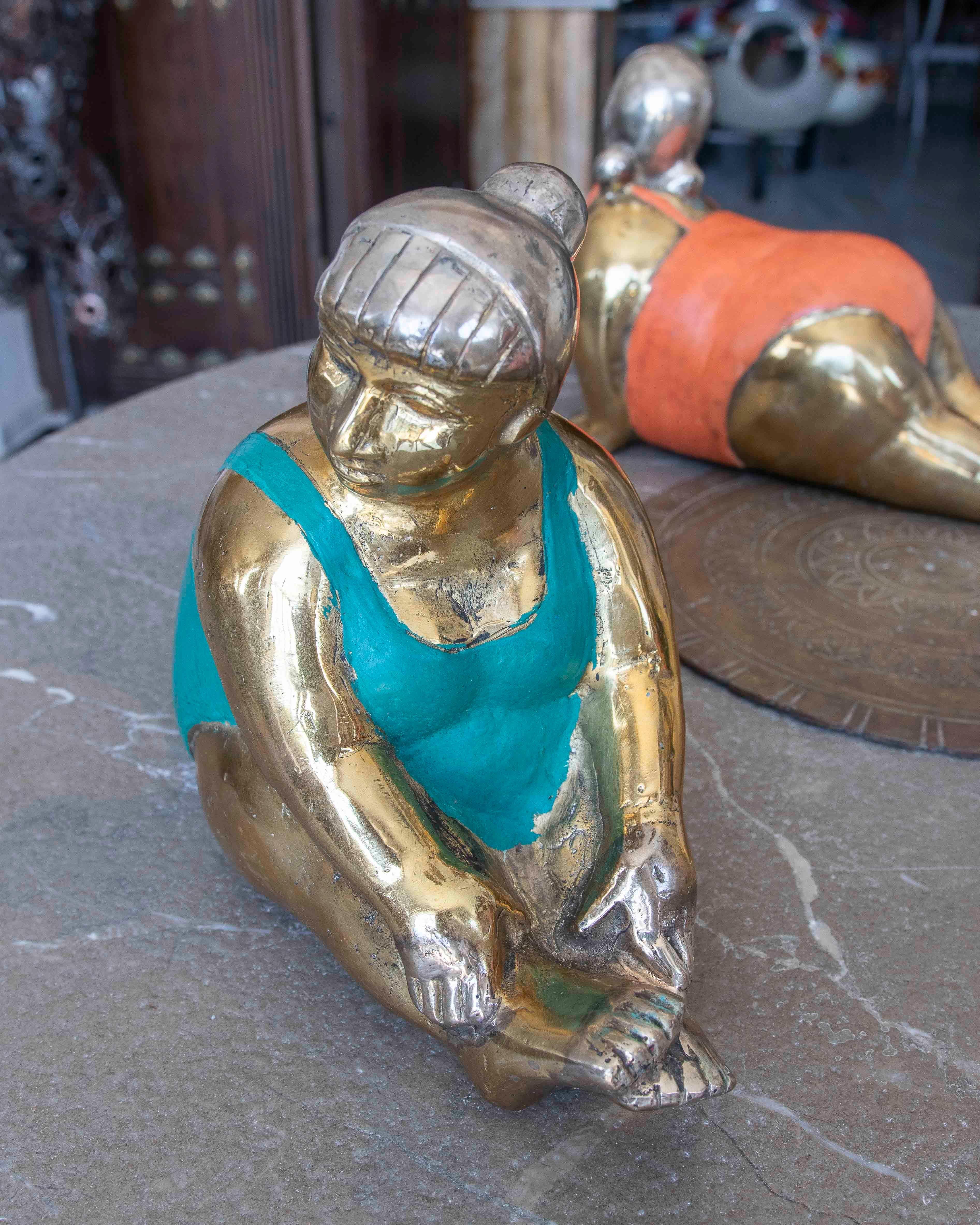 1990s Set of Three Bronze Sculptures of Women in Yoga Postures In Good Condition For Sale In Marbella, ES