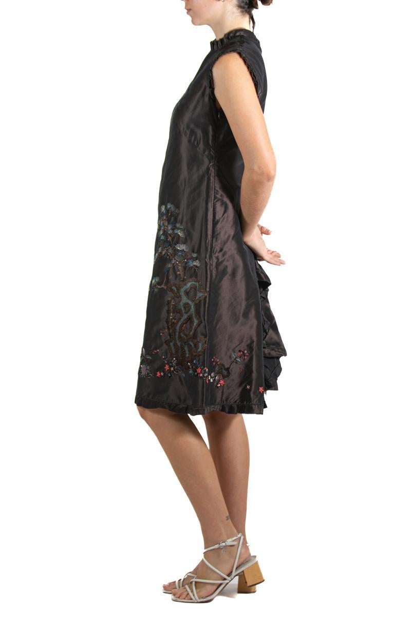 1990S SHIATZY CHAN Dark Chocolate Brown Embroidered Silk Dress In Excellent Condition For Sale In New York, NY