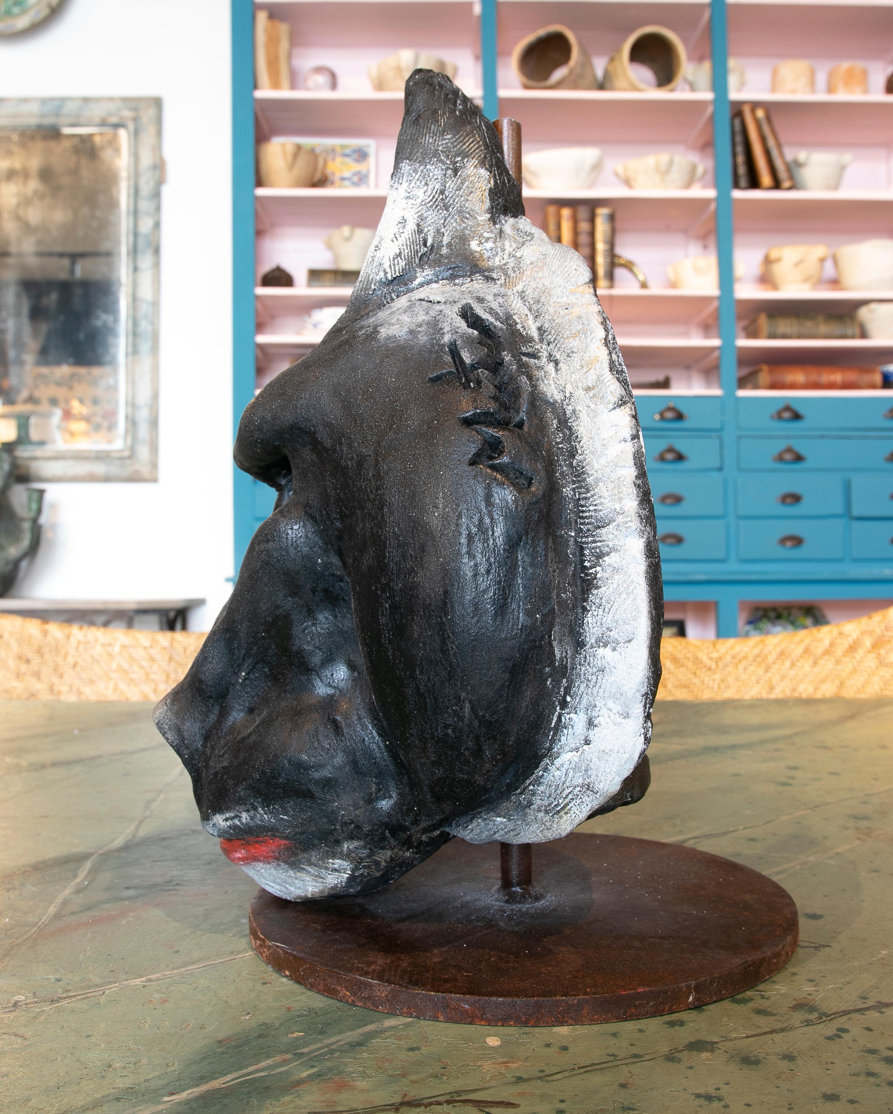 1990s Signed Hand Painted Ceramic Gorilla Head sculpture In Good Condition For Sale In Marbella, ES