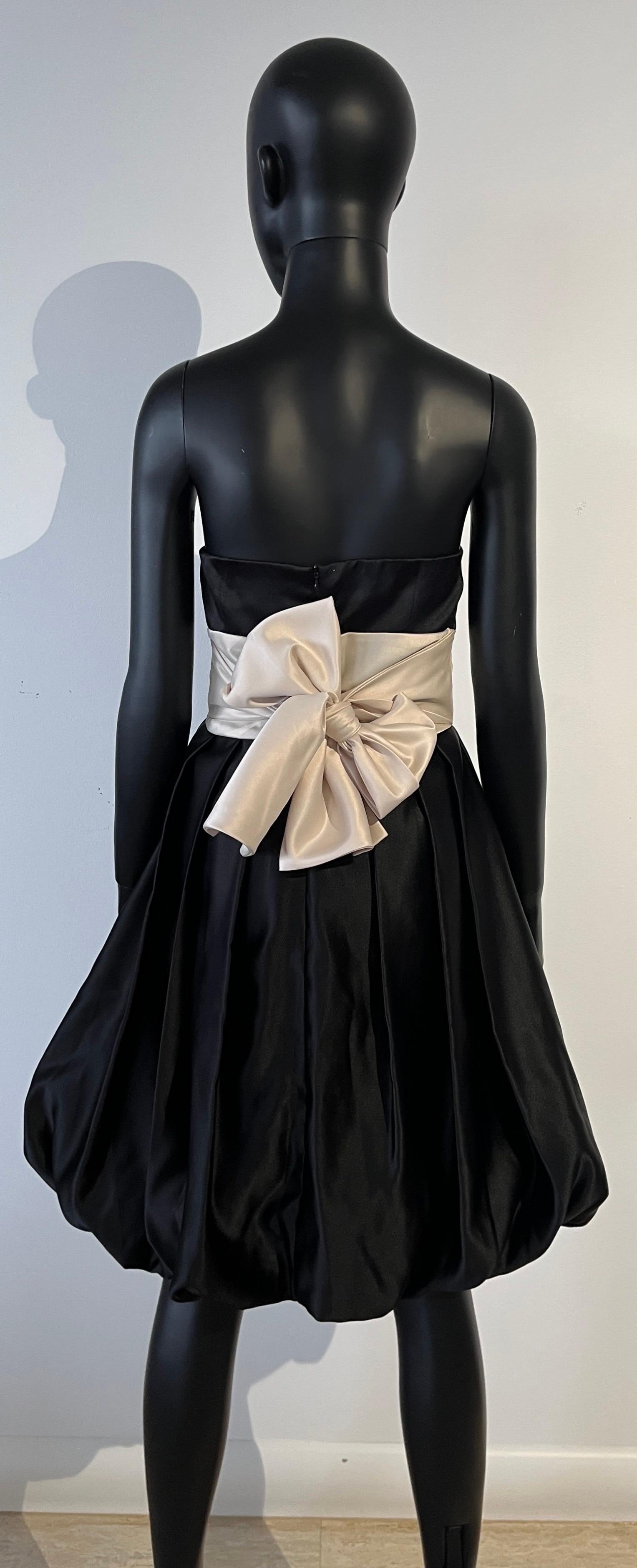 1990s Silk Party Dress with Bow and Bubble Hemline For Sale 3