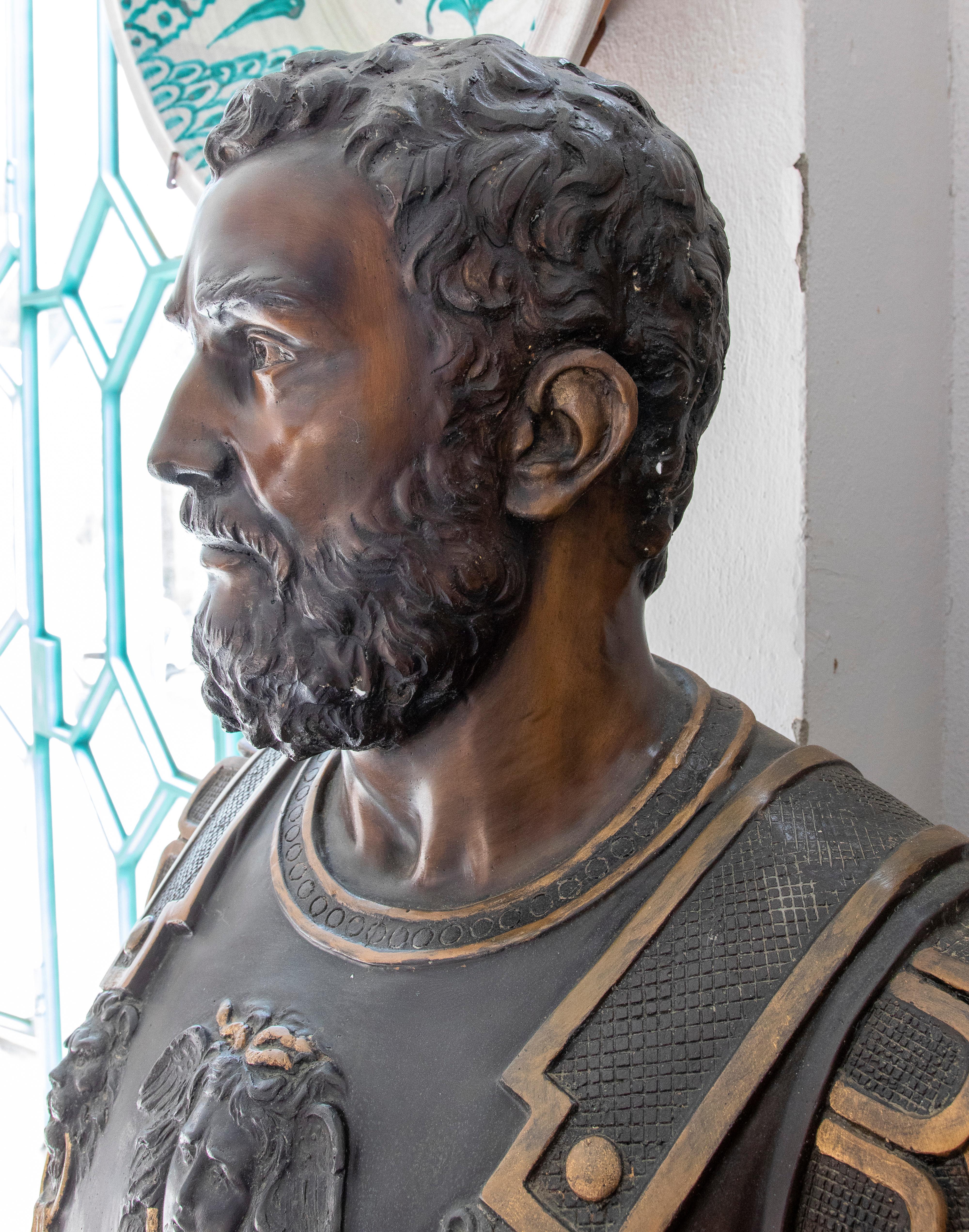 1990er Jahre Spanische 2-farbige Bronzebüste eines römischen Generals im Angebot 4