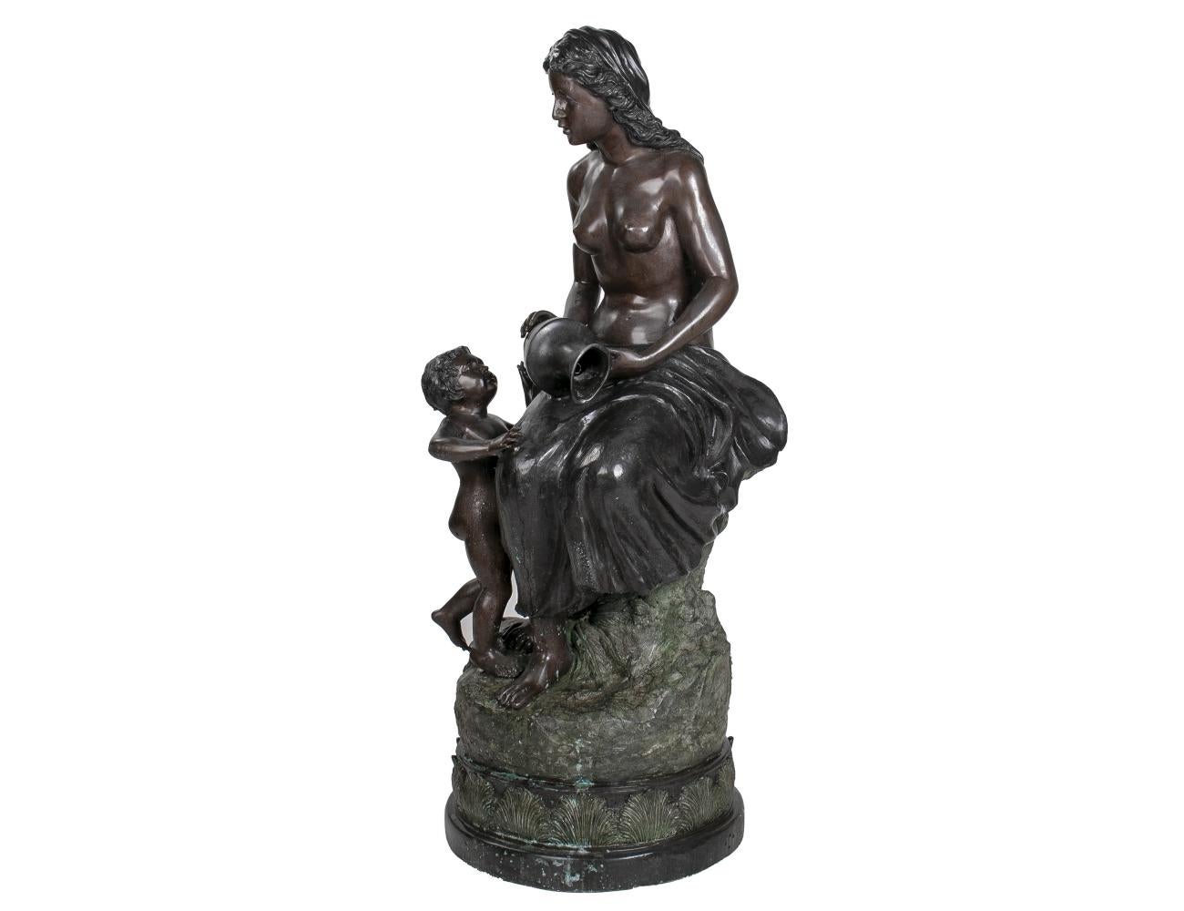 1990s Spanish Cast Bronze Woman w/ Boy Holding Water Jar In Good Condition For Sale In Marbella, ES