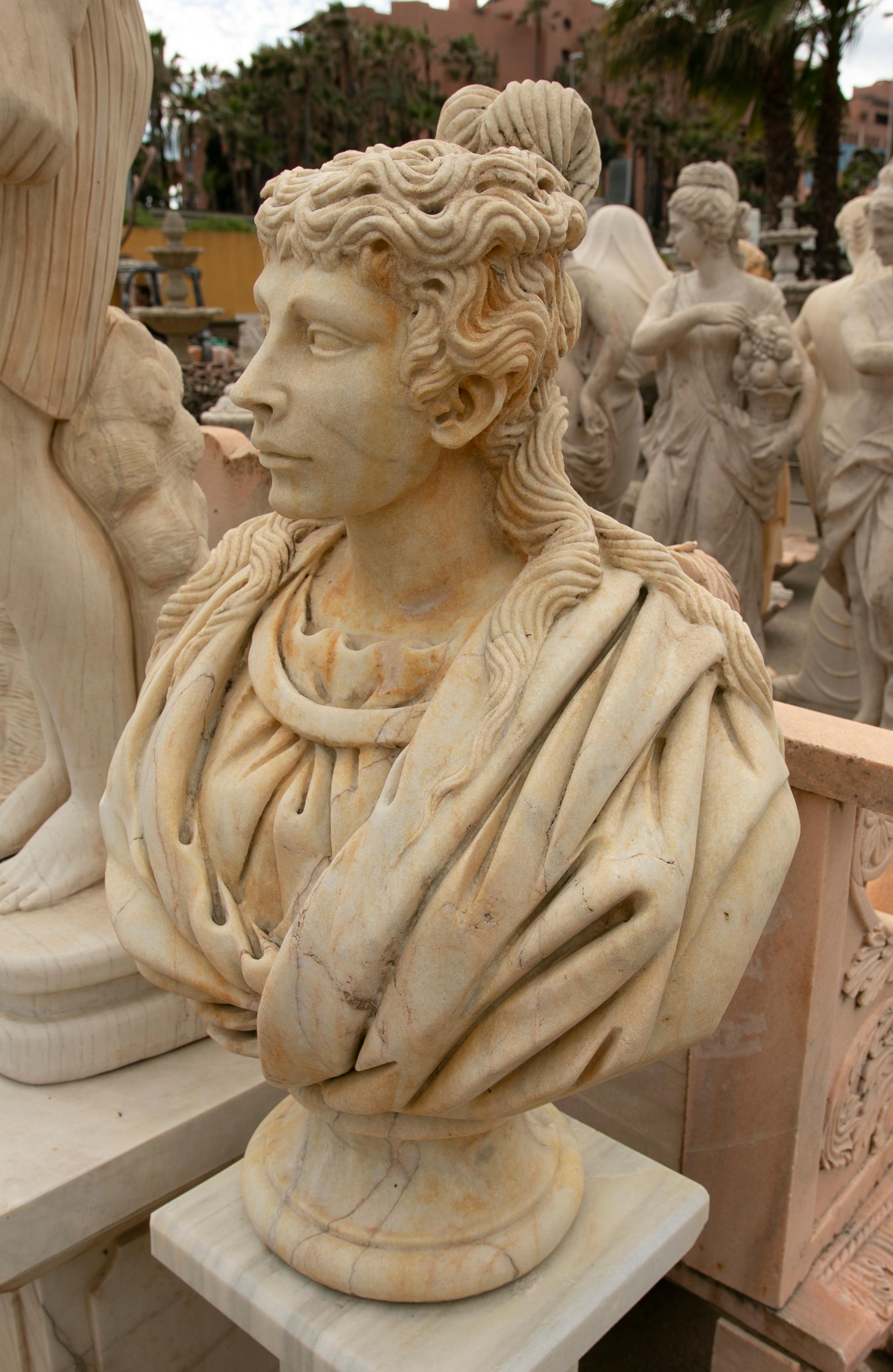 1990s Spanish Hand Carved Aged Macael White Marble Bust of Roman Woman w/ Stola For Sale 2