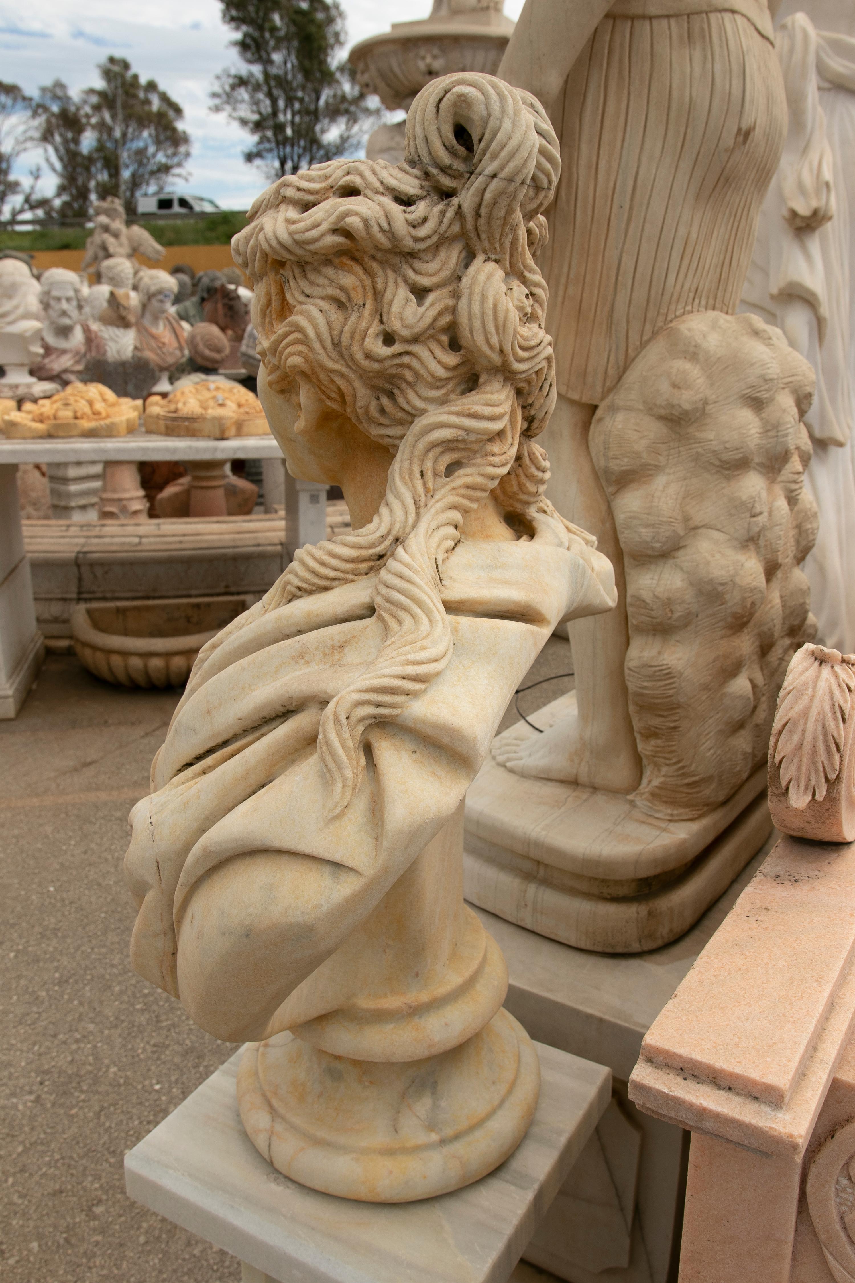 1990s Spanish Hand Carved Aged Macael White Marble Bust of Roman Woman w/ Stola For Sale 4