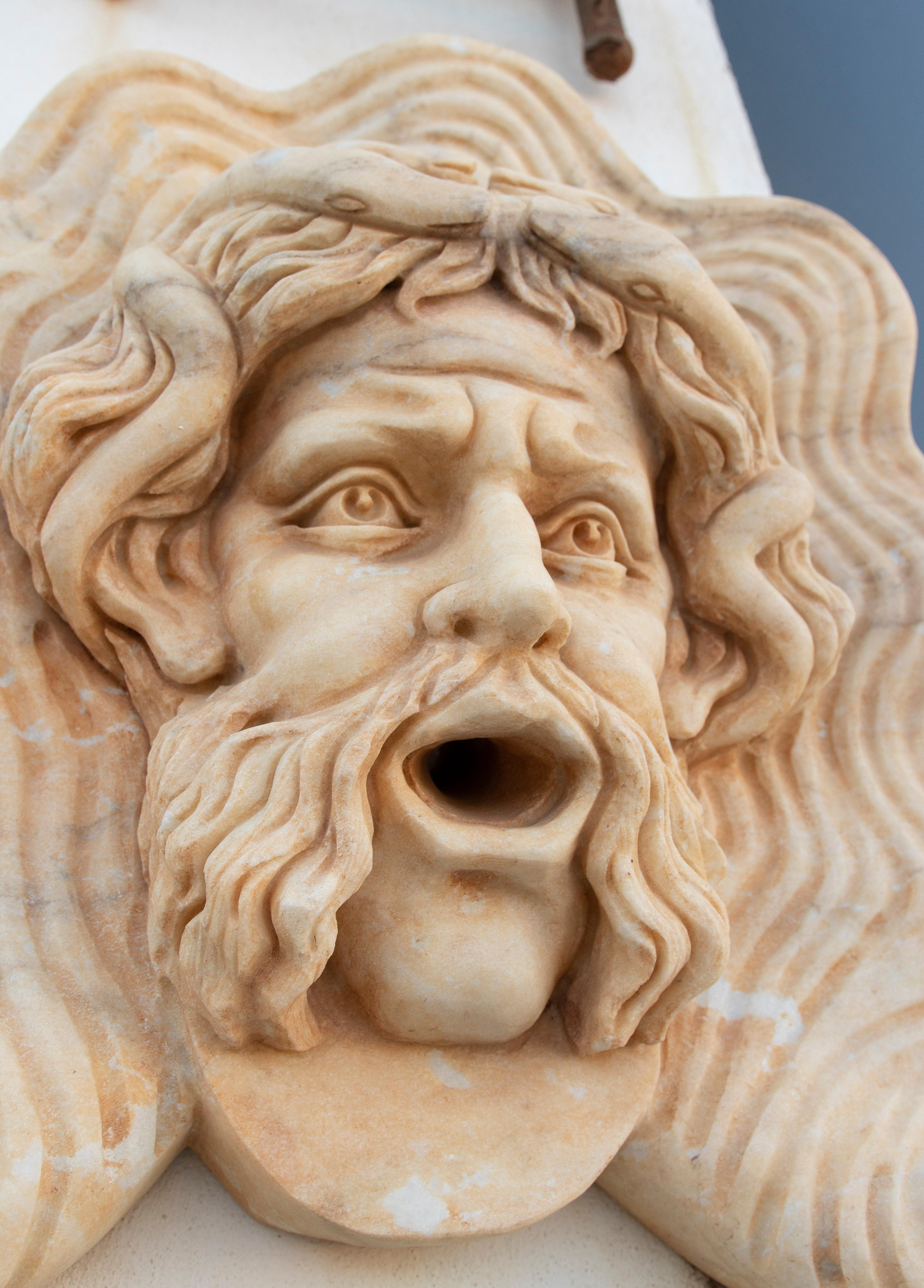 1990s Spanish Hand Carved Aged Macael White Marble Mascaron of Roman Male Medusa For Sale 4