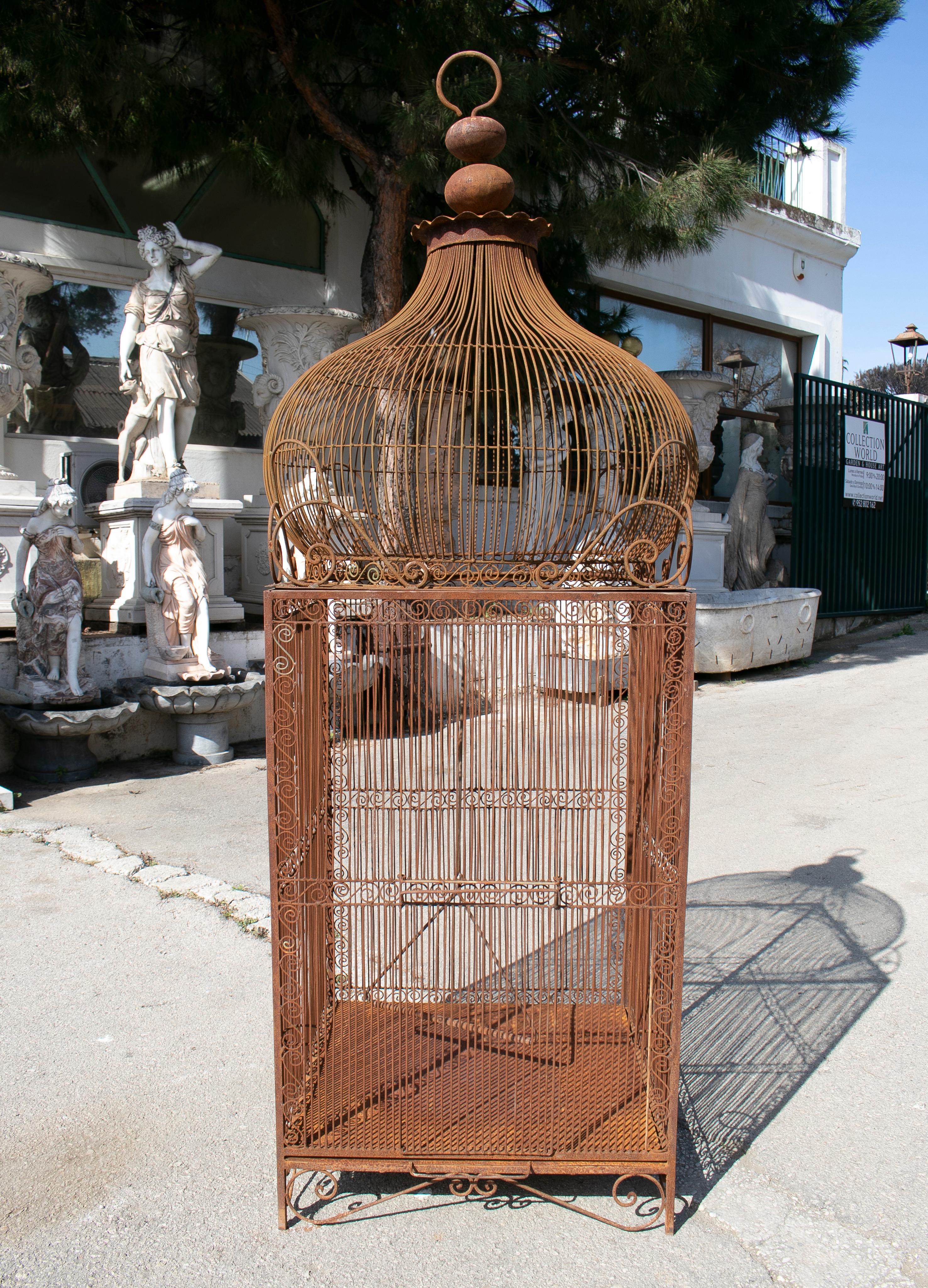 bird cage in spanish