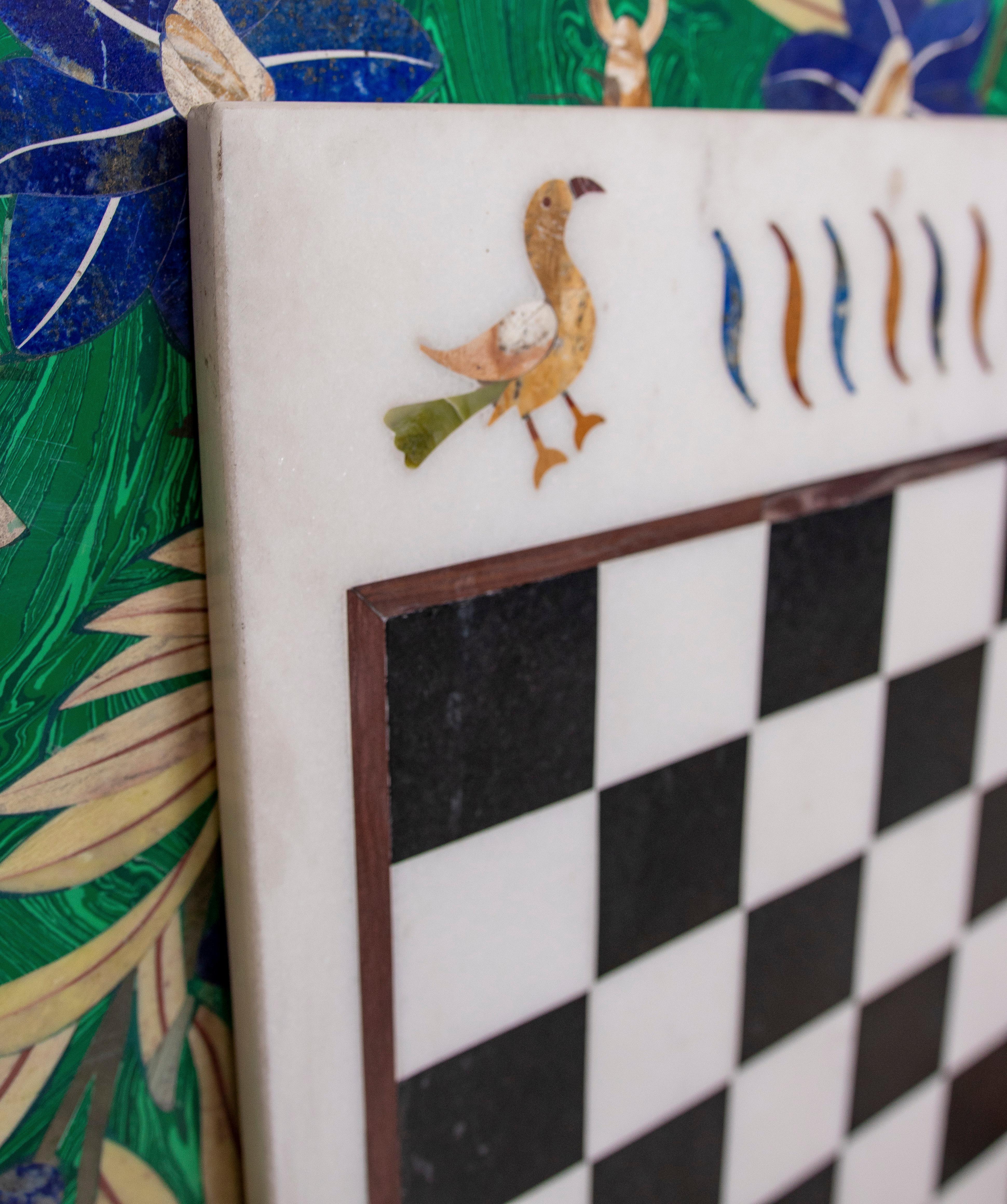 1990s Spanish Pietra Dura Inlay Mosaic Marble Top w/ Chessboard In Good Condition For Sale In Marbella, ES