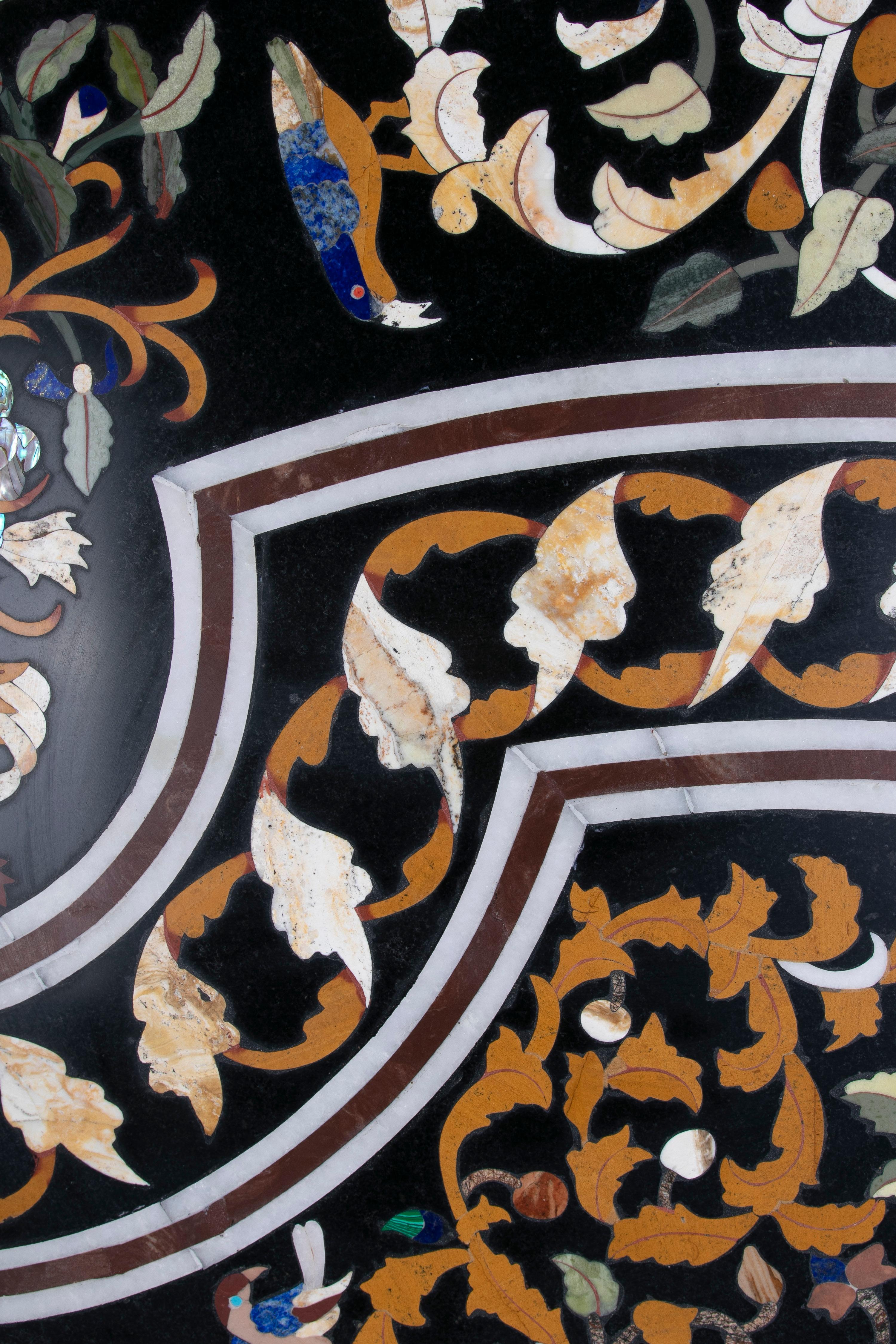 1990s Spanish Pietra Dura Mosaic Inlay Round Black Marble Table Top w/ Gemstones For Sale 8