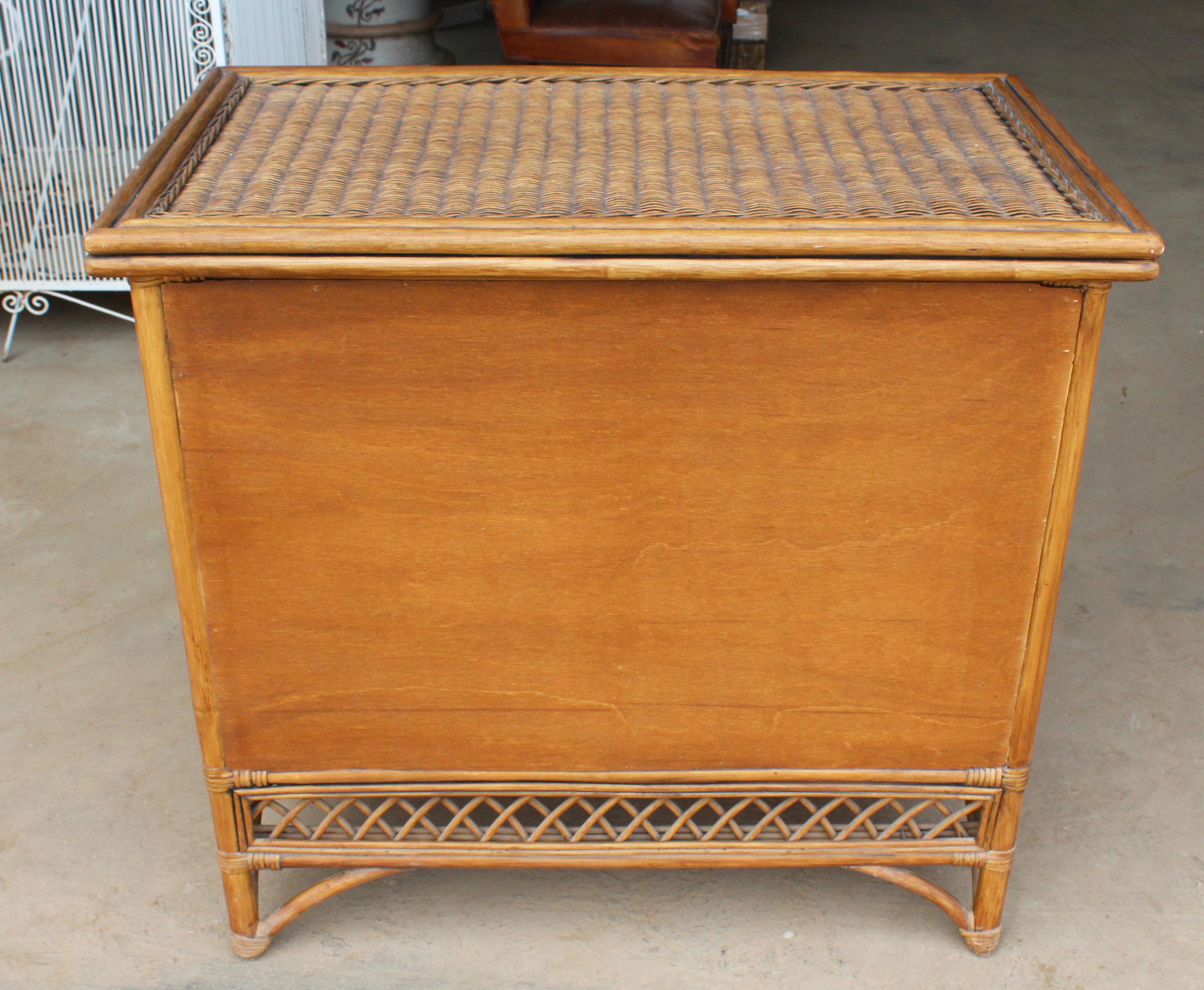 1990s Spanish Wicker and Bamboo Three-Drawer Chest 3