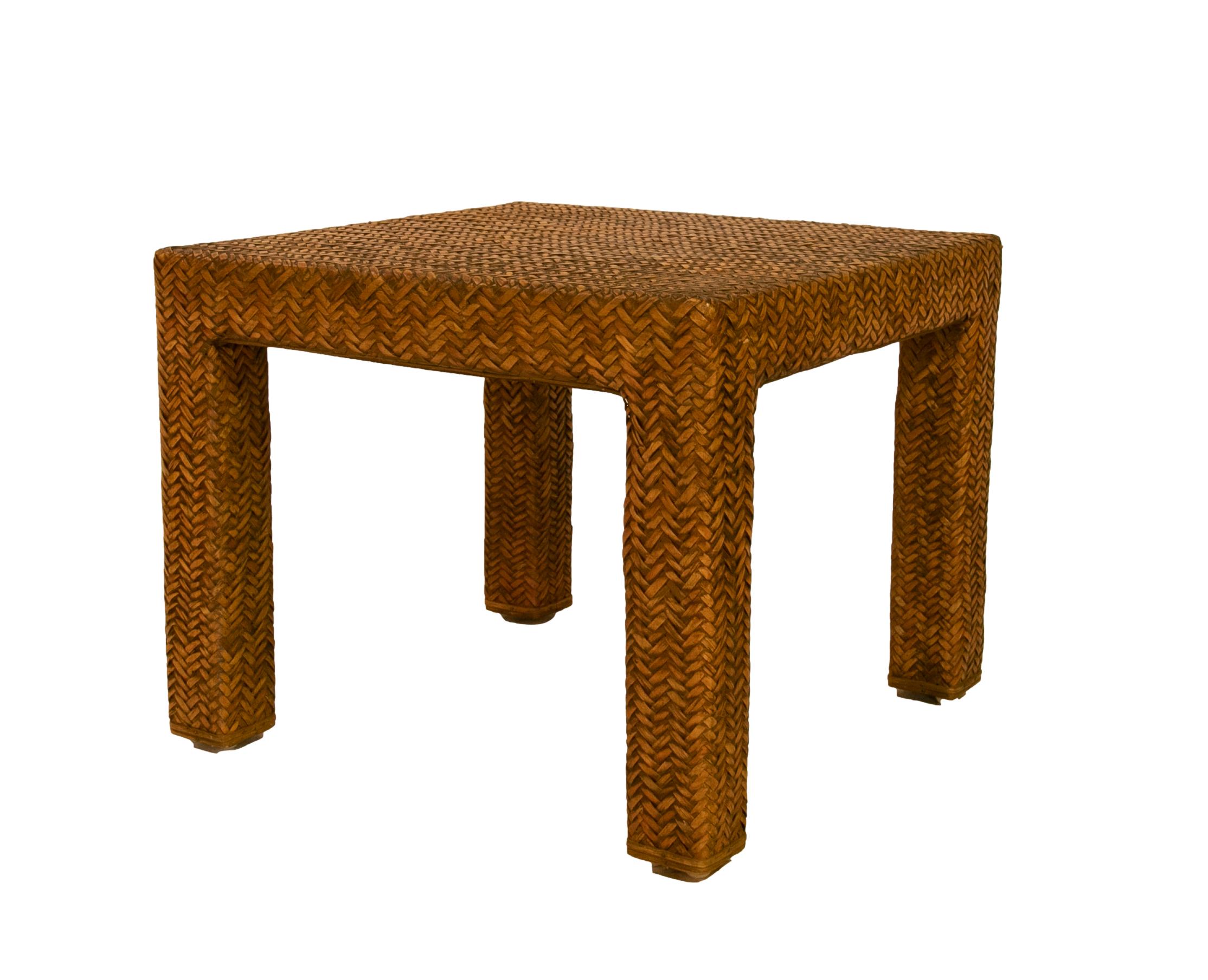 1990s Square Rattan Side Table  For Sale 3