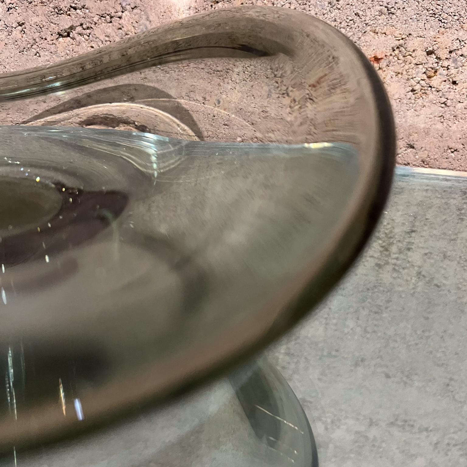 1990s Studio Art Glass Bowl Sculptural Pedestal Dish For Sale 1