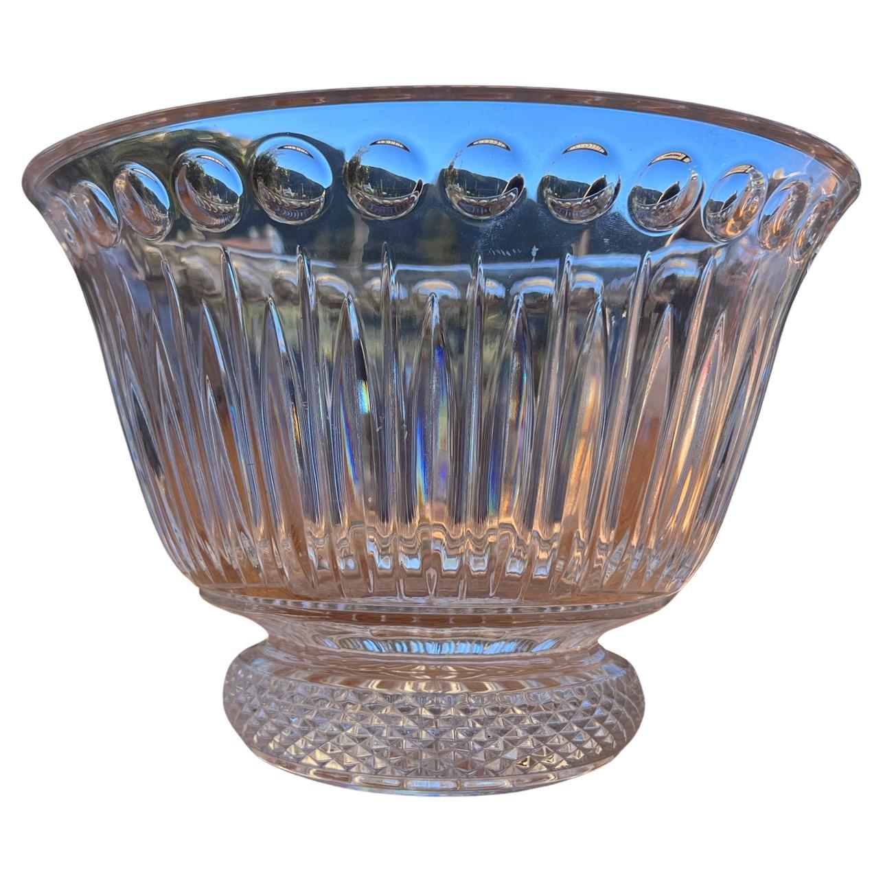 1990s Sutton Place Crystal Centerpiece Bowl by Godinger For Sale