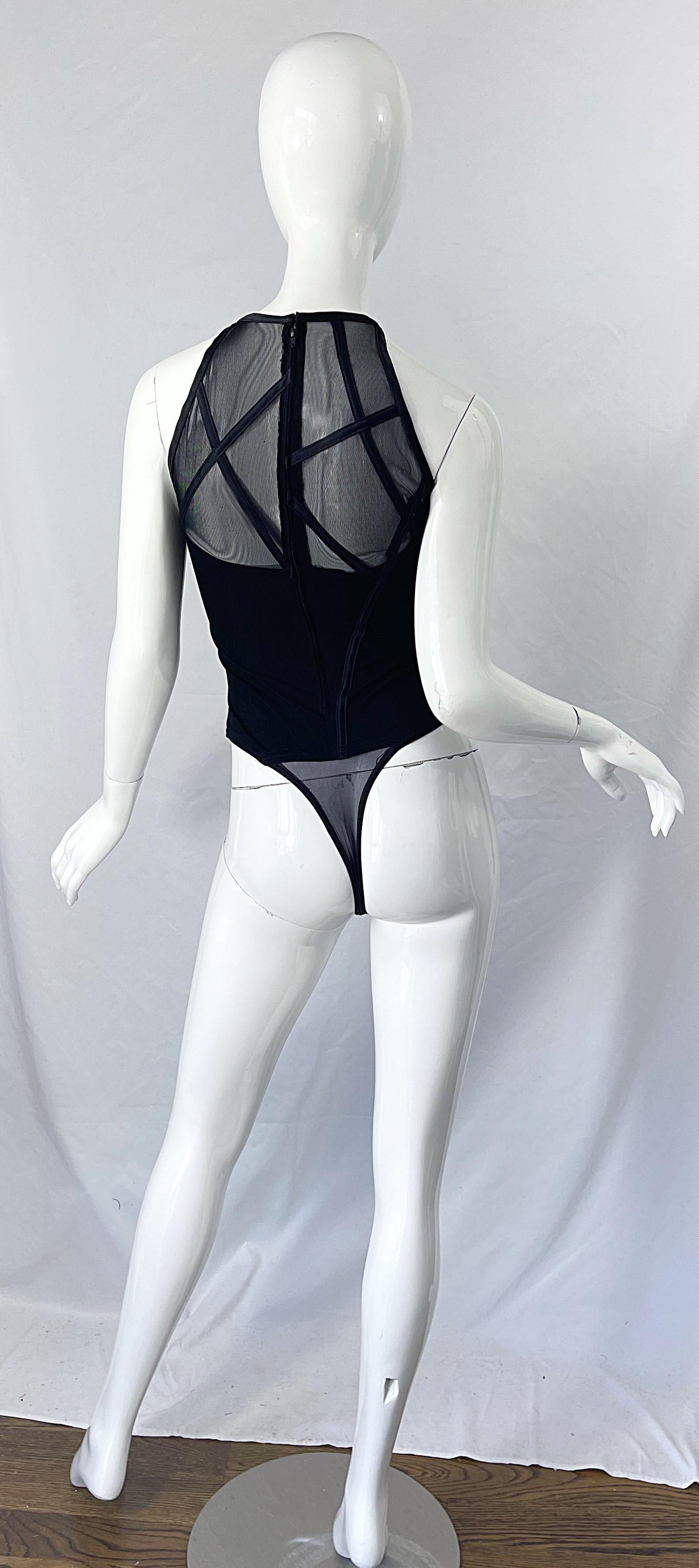 1990er Tadashi Shoji Schwarz Bondage inspiriert Vintage 90er Sexy Zehen-Bodysuit  im Angebot 7