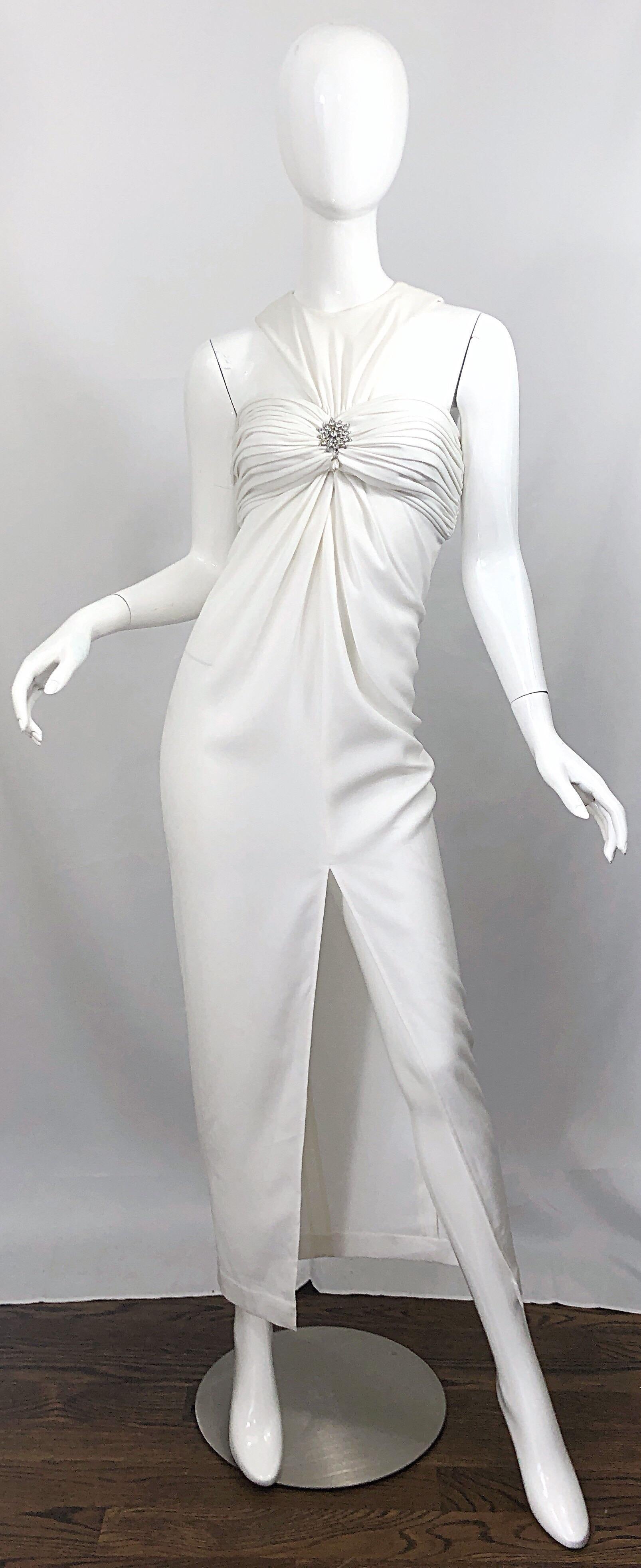 1980s Tadashi Shoji Size 4 White Avant Garde Rhinestone Pearl Vintage 80s Gown For Sale 4
