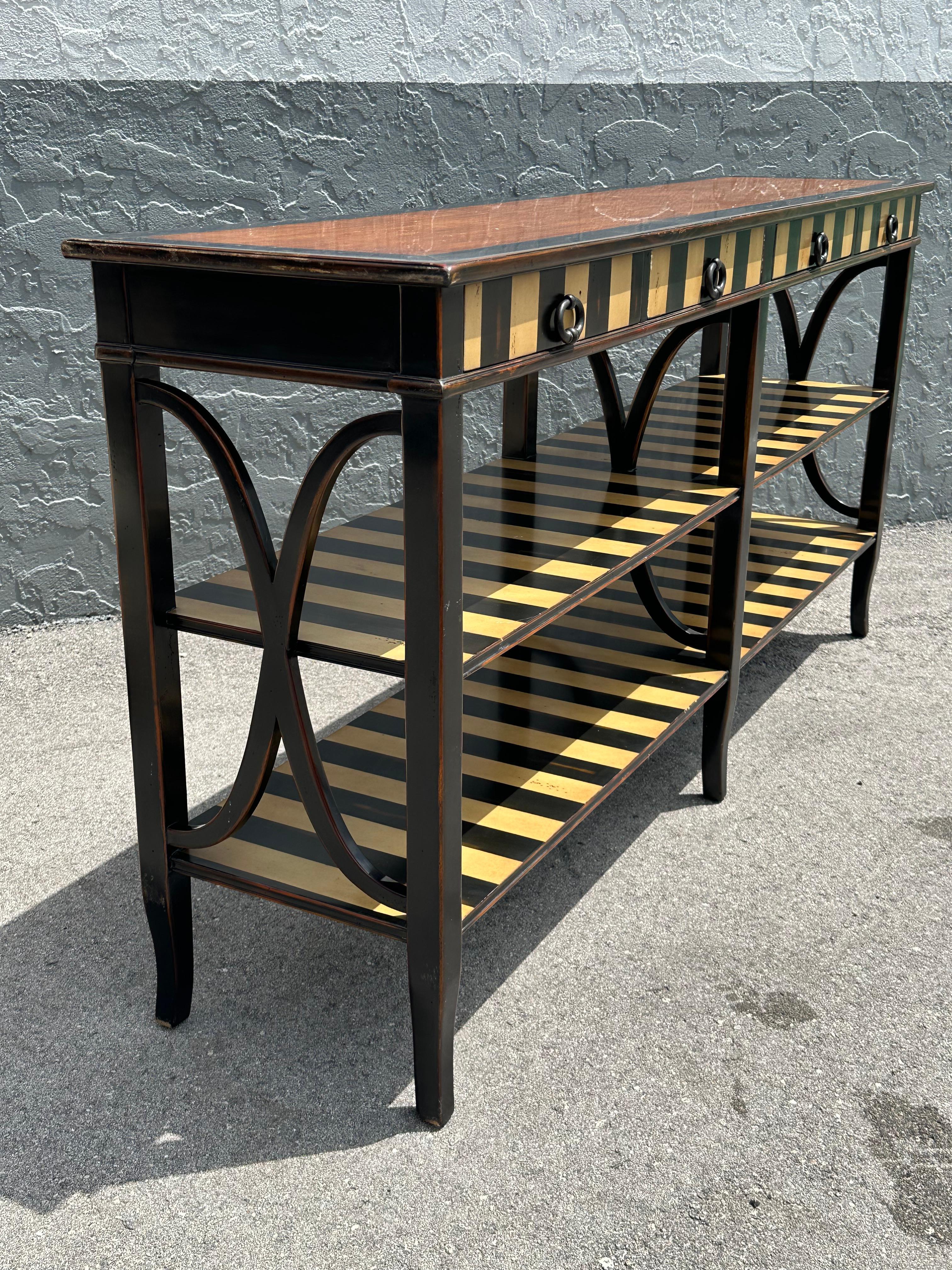 Fin du 20e siècle 1990 Theodore Alexander Table console bibliothèque à rayures peintes en vente