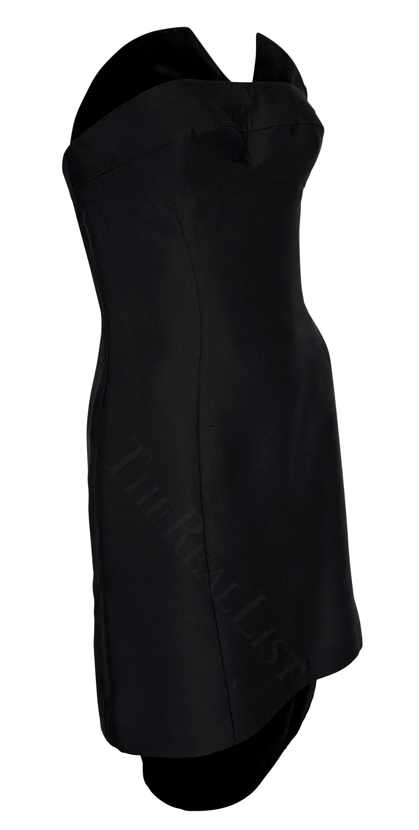 1990s Thierry Mugler Black Wool Strapless Velvet Accent Hourglass Mini Dress For Sale 2