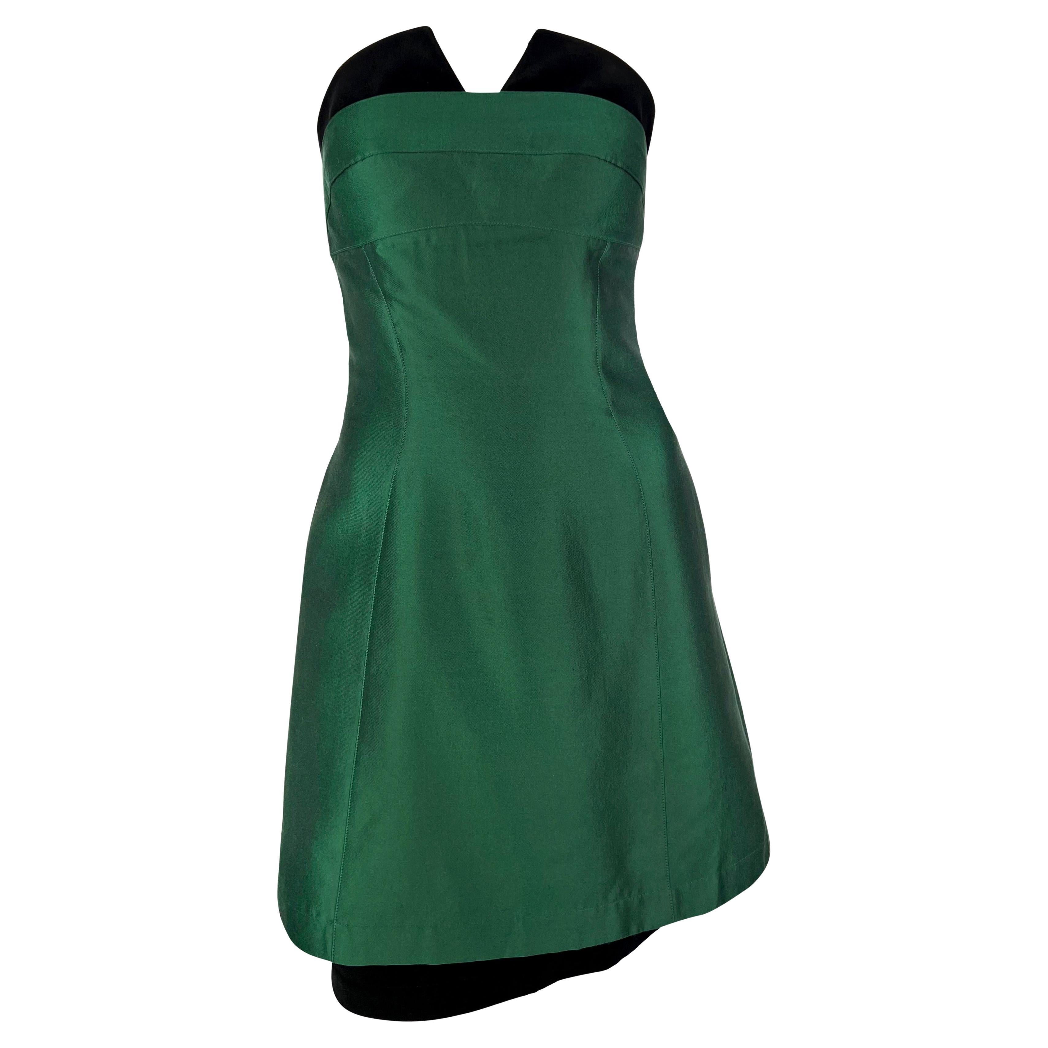 1990s Thierry Mugler Emerald Green Hourglass Velvet Strapless Mini Dress For Sale