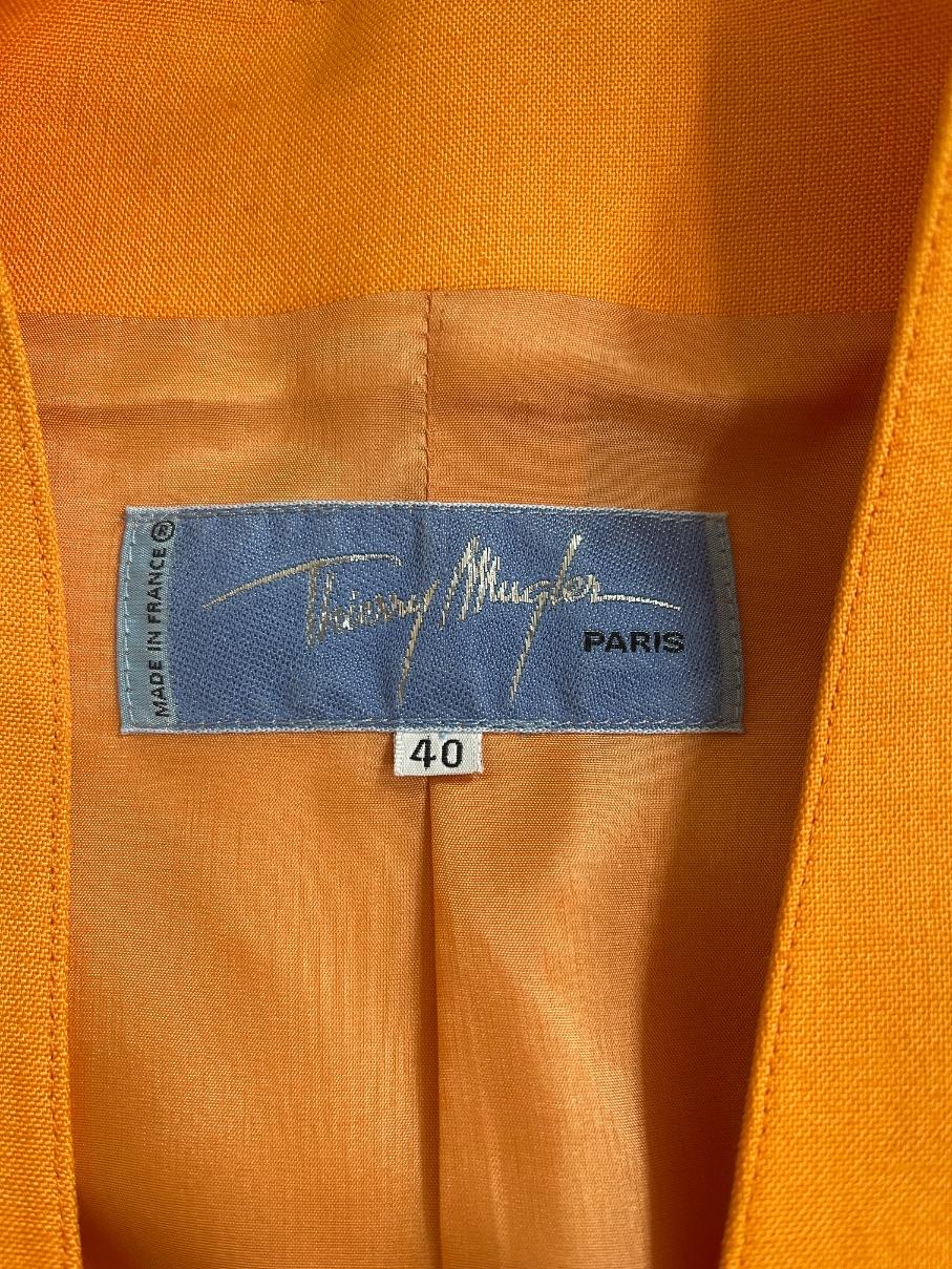 Thierry Mugler anni '90, abito con gonna aderente in misto lino arancione in vendita 5
