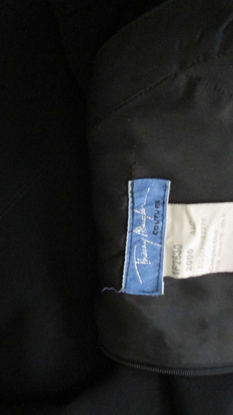 Thierry Mugler Couture Kleid mit kalten Schultern im Angebot 10