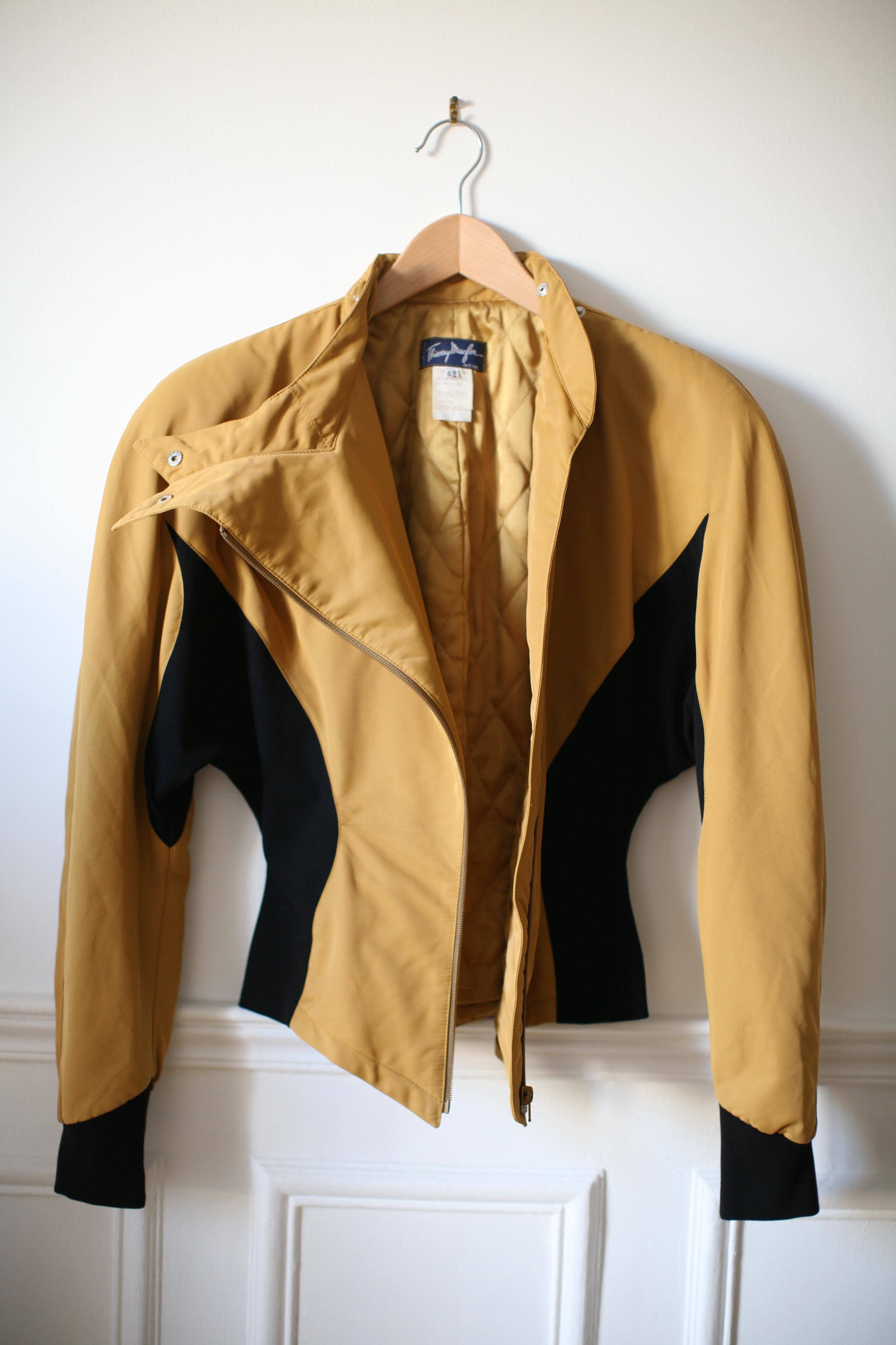1980's Thierry Mugler Space Age Bold Shoulder Jacket S/M Kill Bill Spirit Yellow 9