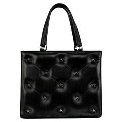 Bolso Tote Pequeño de Piel Negra Acolchada con Tachuelas de Estrella Thierry Mugler de los años 90