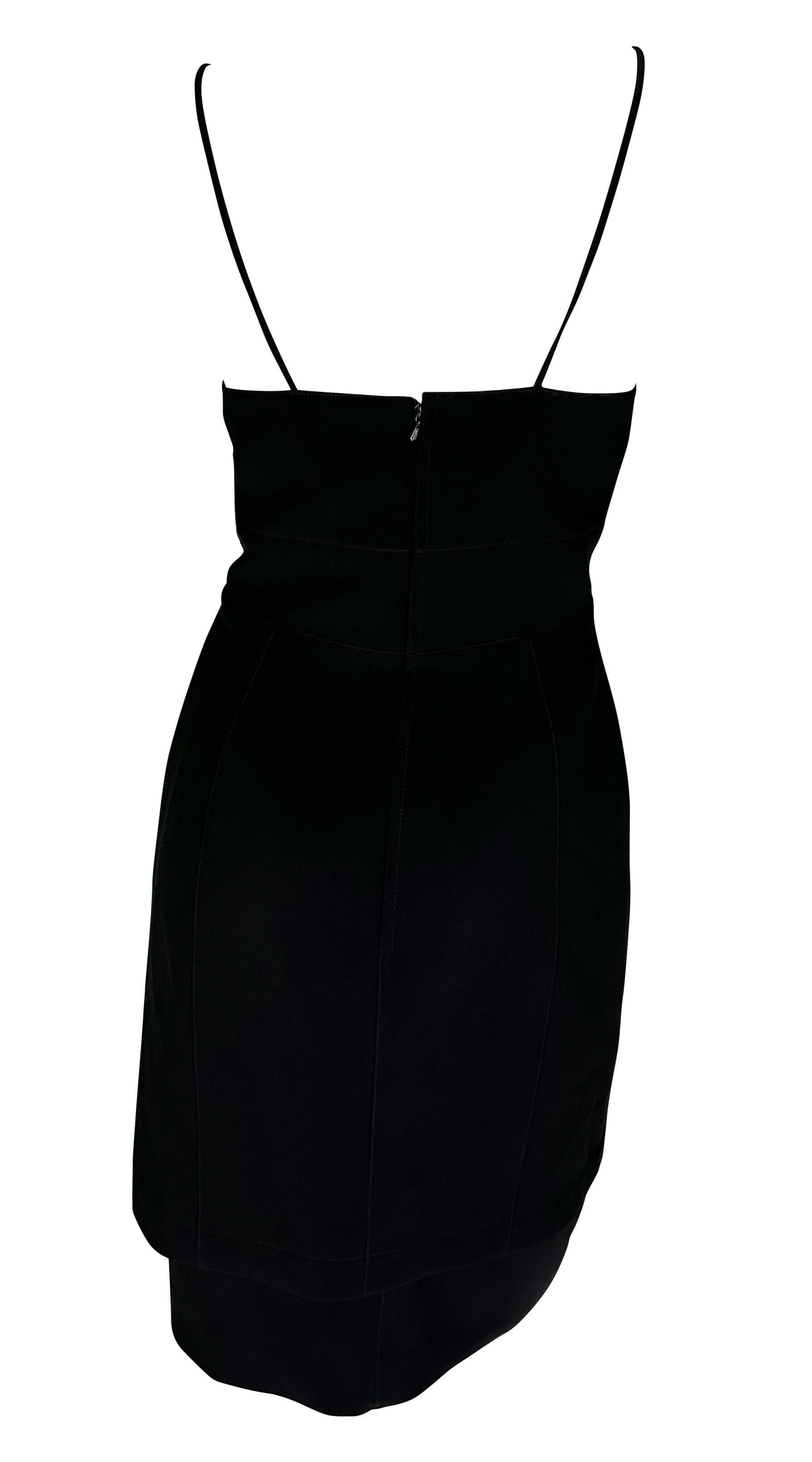 1990er Thierry Mugler Gestuftes Bodycon Kleidchen Schwarz Damen im Angebot