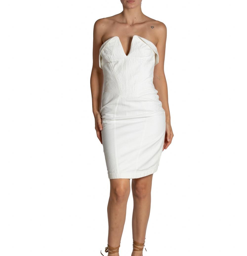 1990S THIERRY MUGLER White Cotton Plissé Strapless Dress In Excellent Condition In New York, NY