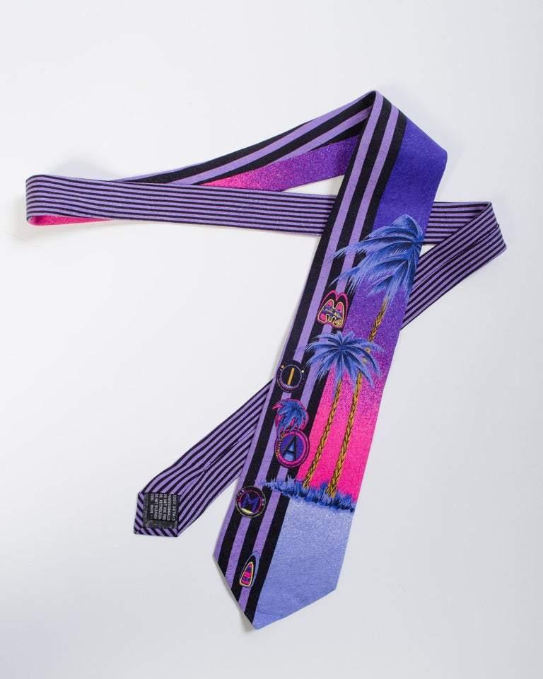 1990S Tie In Excellent Condition For Sale In New York, NY