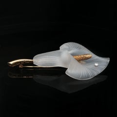 1990s Tiffany & Co. Calla Lily Gold Brooch Featuring Rock Crystal and Diamond