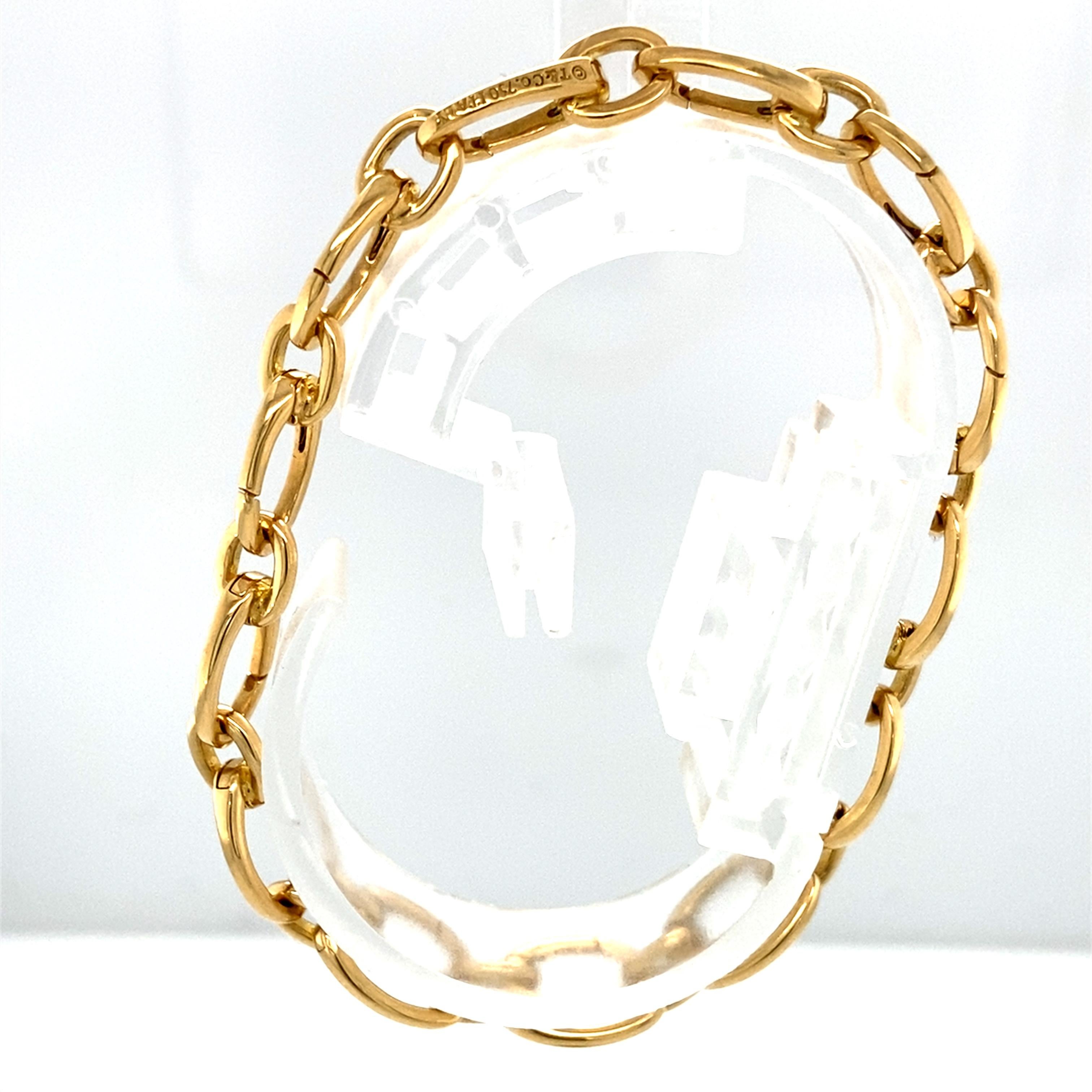 Women's or Men's 1990s Tiffany & Co. Oval Link Bracelet, 18 Karat Yellow Gold