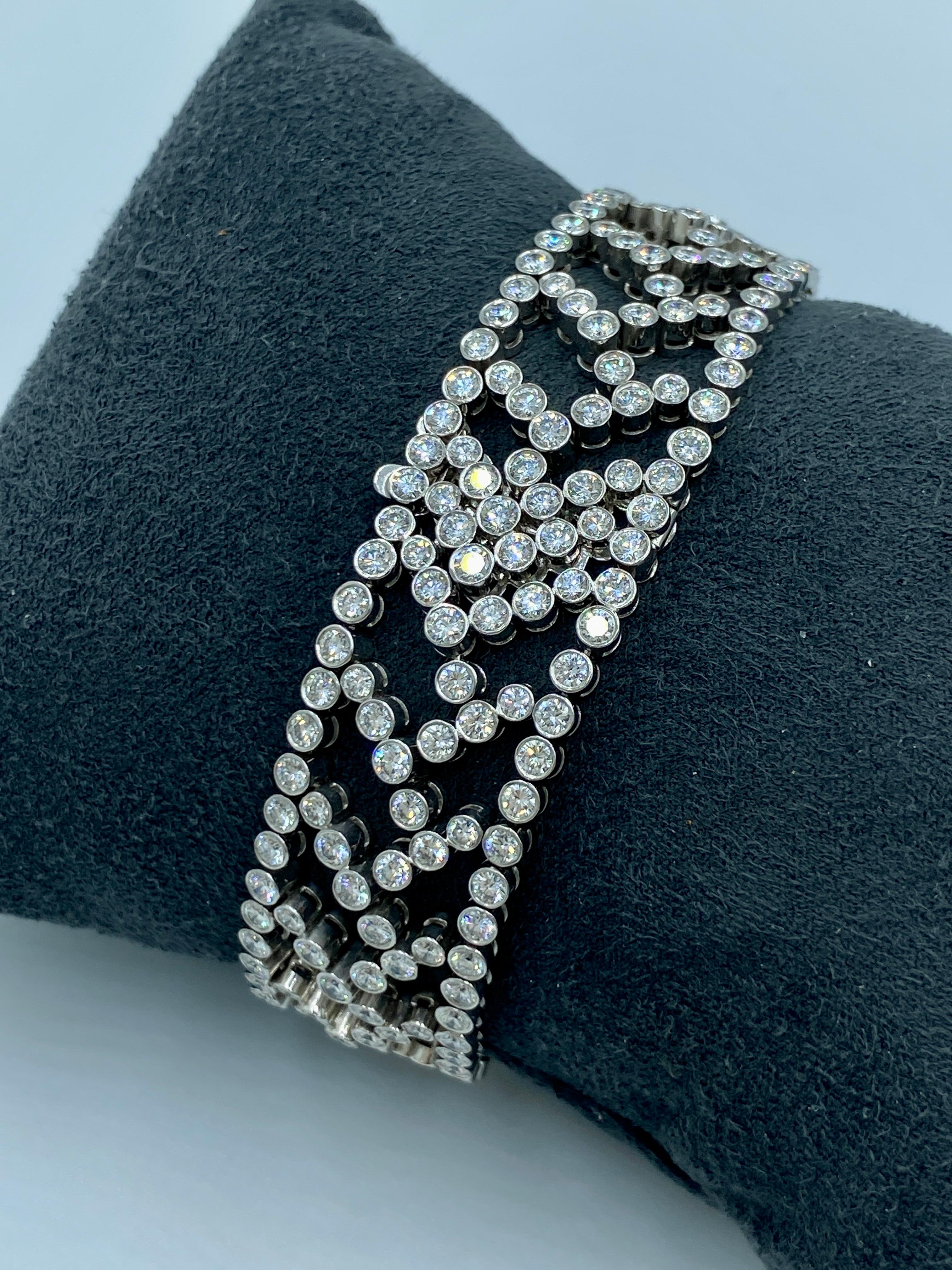 Modern 1990s Tiffany & Co platinum and diamond bracelet, part of a set with choker
