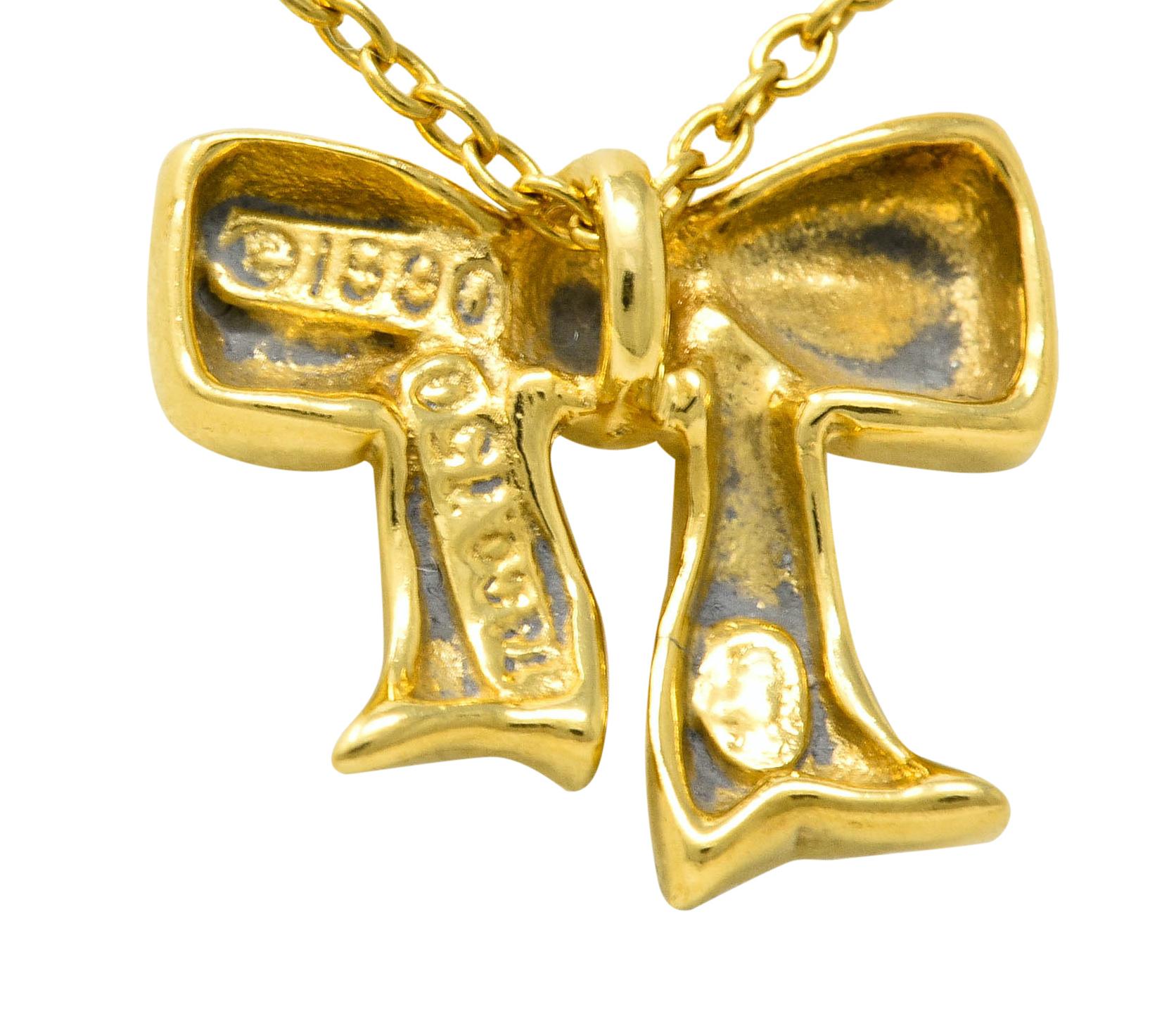 1990s Tiffany & Co. Vintage 18 Karat Gold Bow Pendant Necklace In Excellent Condition In Philadelphia, PA