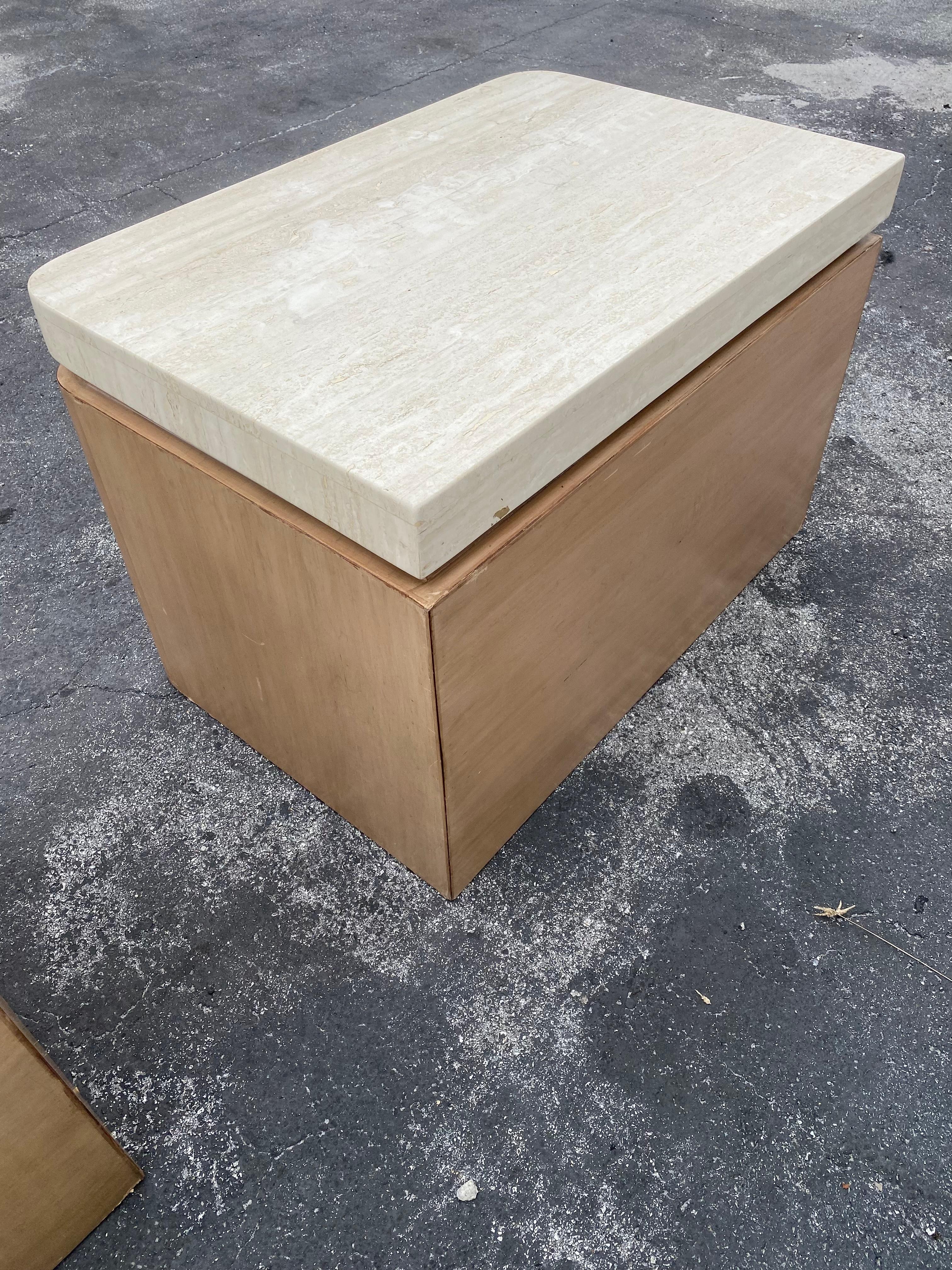 1990s Large Travertine and Wood Night Stands End Table For Sale 6